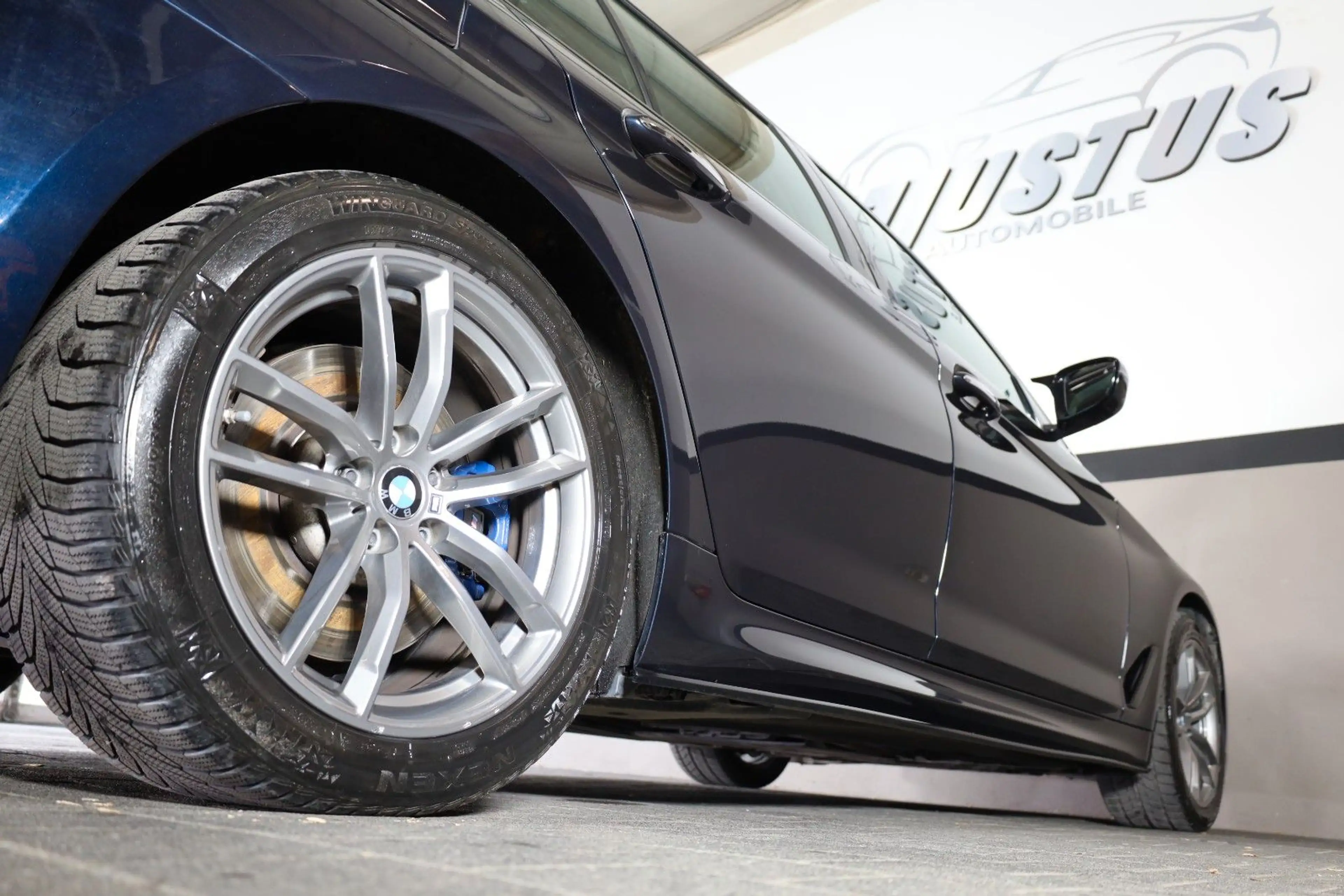 BMW 540 i xDrive Touring/DE/360*/HUD/HK/PANO/ACC/R18 — photo 7