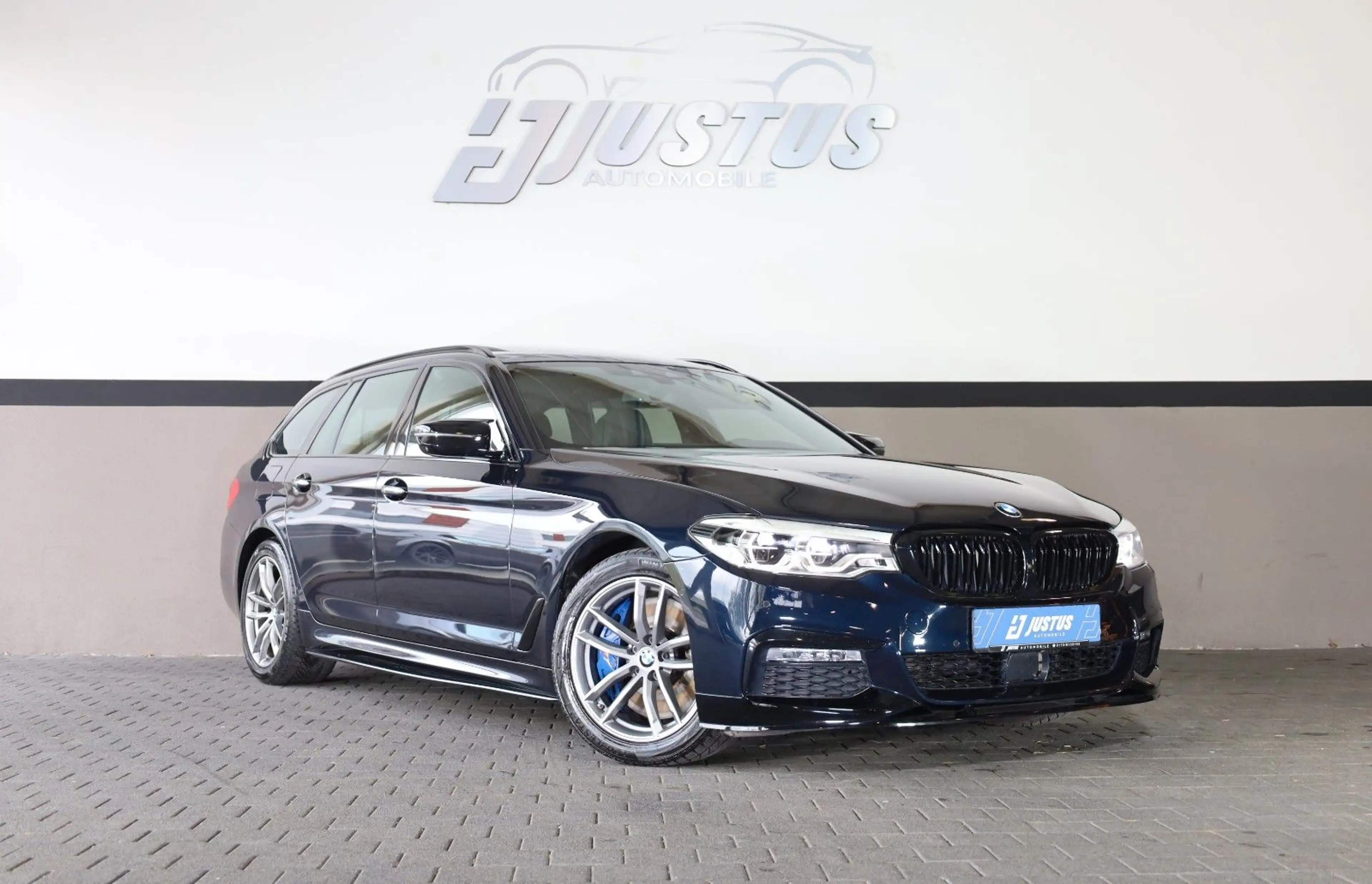BMW 540 i xDrive Touring/DE/360*/HUD/HK/PANO/ACC/R18
