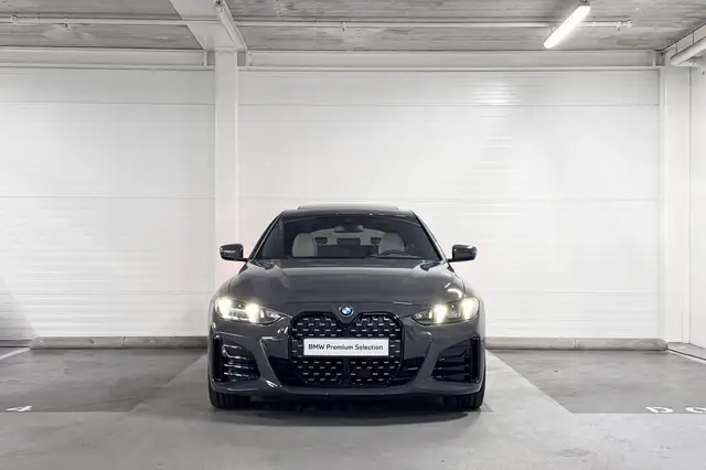 BMW 4 Series view 5