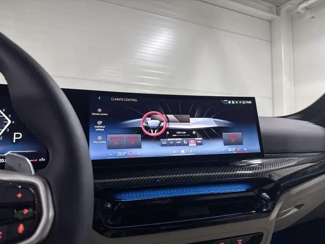 BMW 4 Series view 14