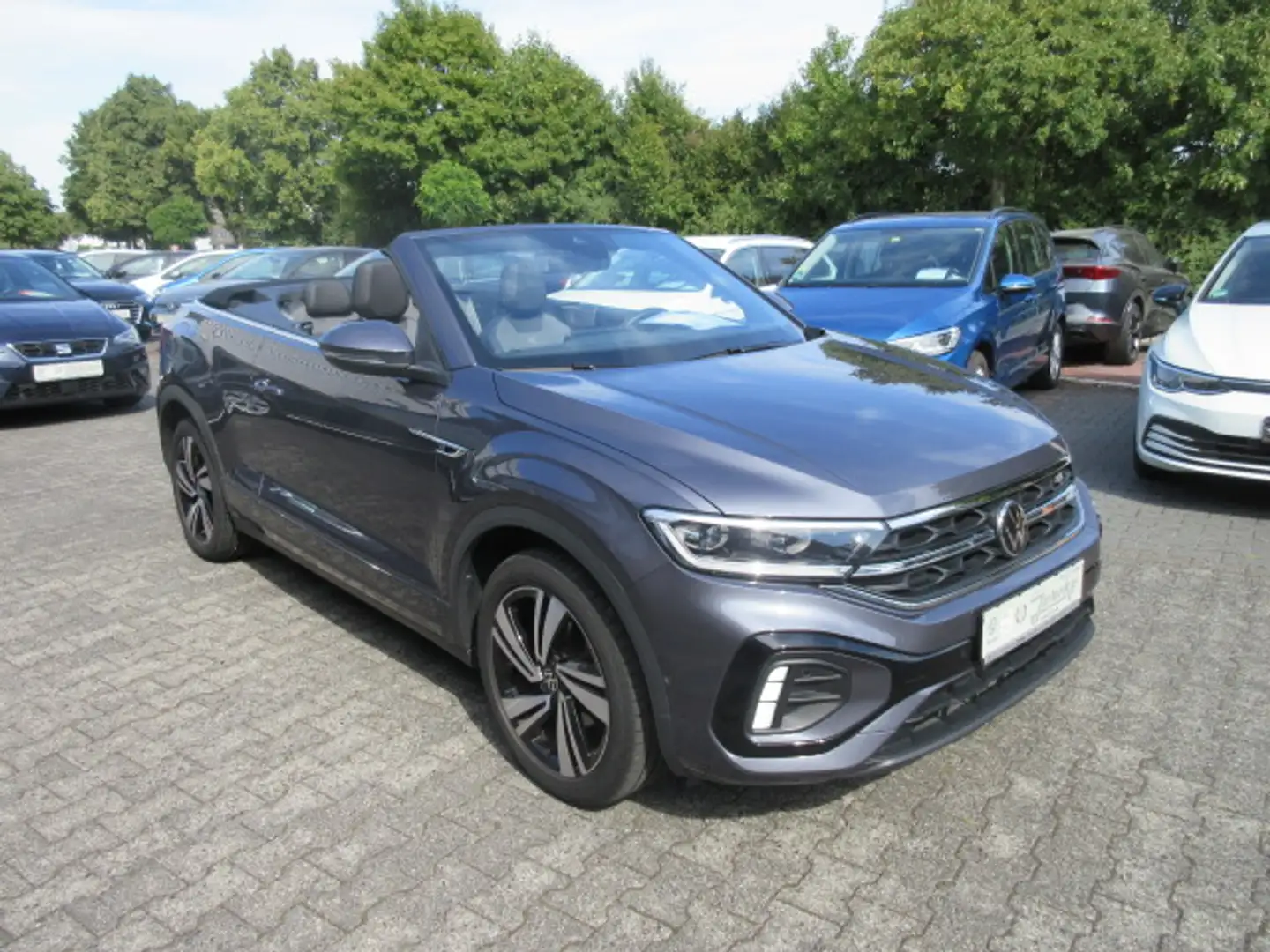 Volkswagen T-Roc Cabrio R-Line 1.5 TSI DSG NAVI KAMERA KEYLESS ALU 18 APS SITZHEIZUNG CLIMATRONIC ACC AID ASSIST Grau - 1