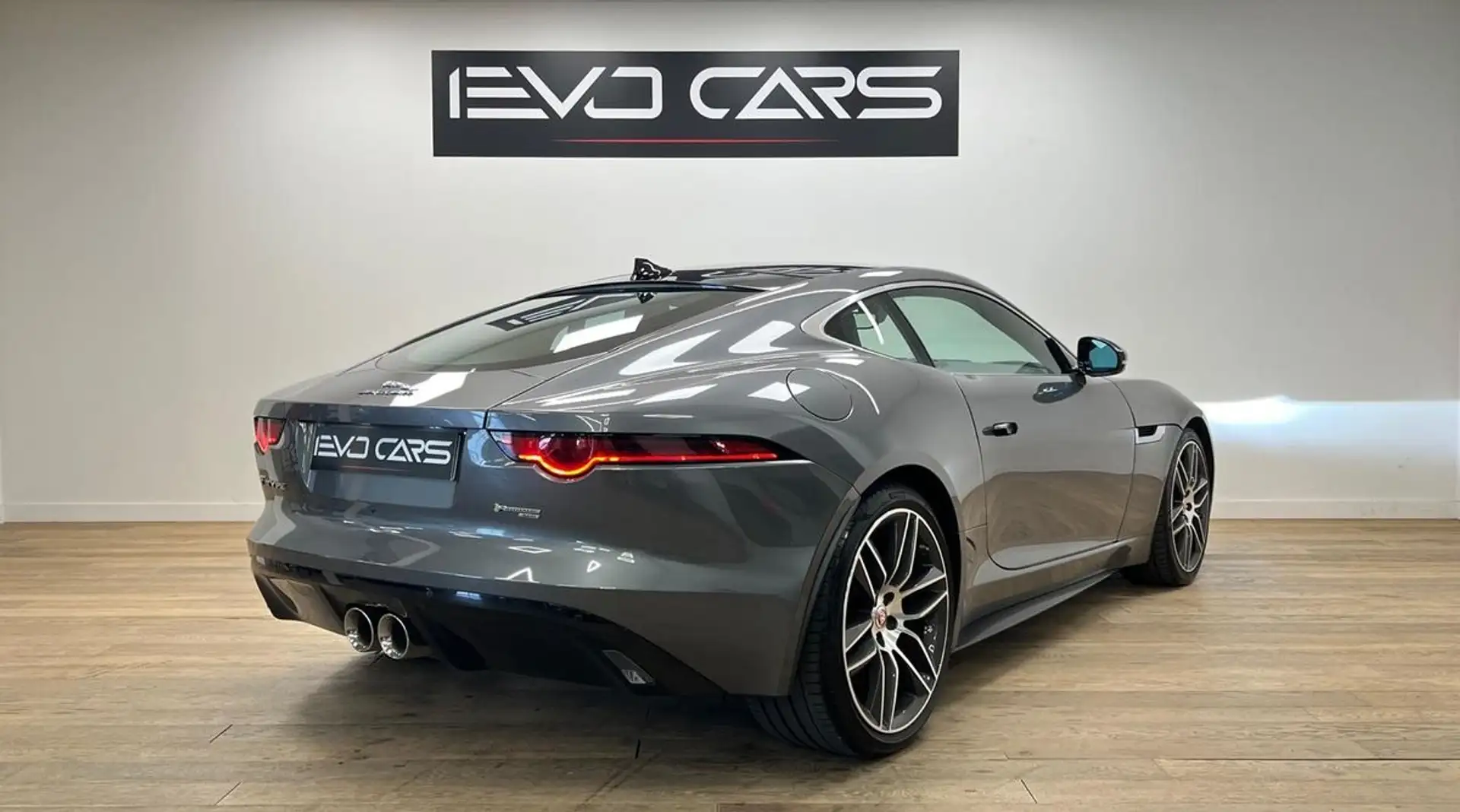 Jaguar F-Type 3.0 V6 S 380 AWD / Caméra / Audio MERIDIAN / Siège Grijs - 2