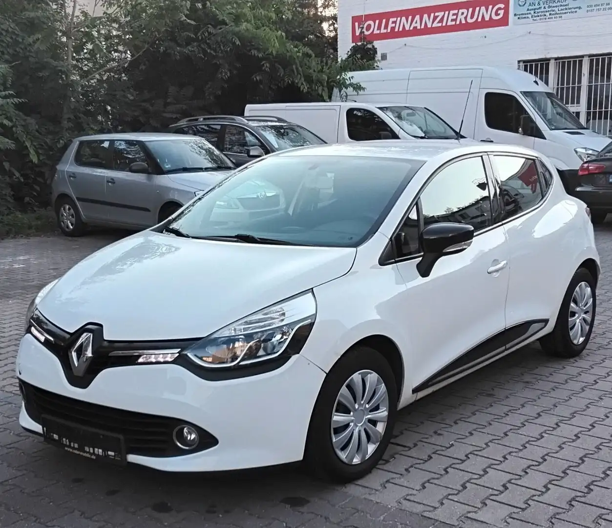 Renault Clio IV Dynamique. Neuer Tüv Weiß - 1