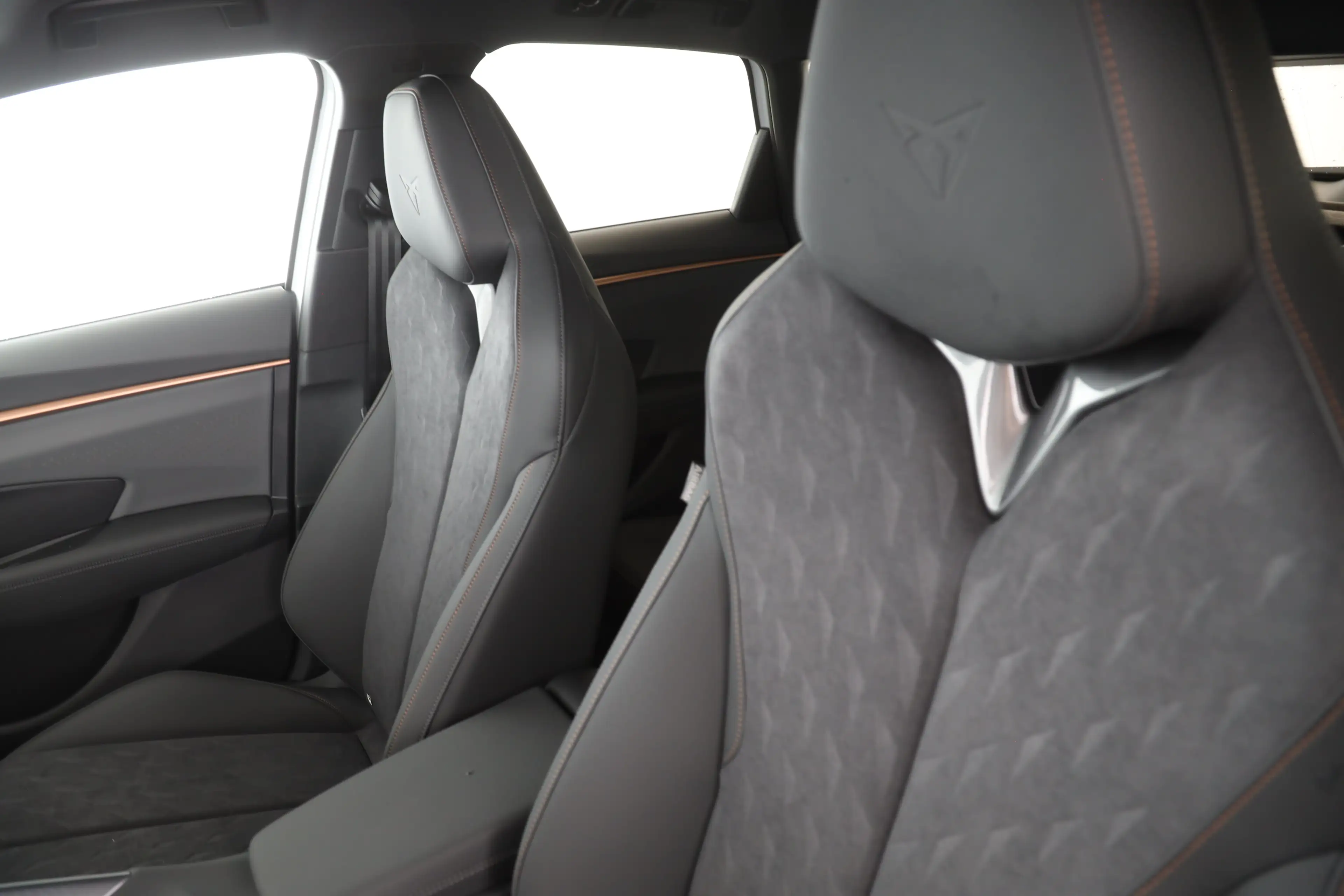 CUPRA Terramar 2.0 TSI DSG 4Drive | AHK | Business | — photo 14