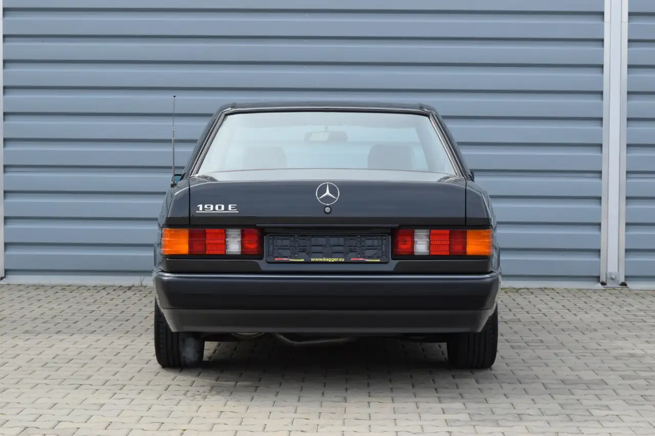 Mercedes-Benz 190 E Automatik * Velours/Klima/TOP-Zustand/Becker, foto 10