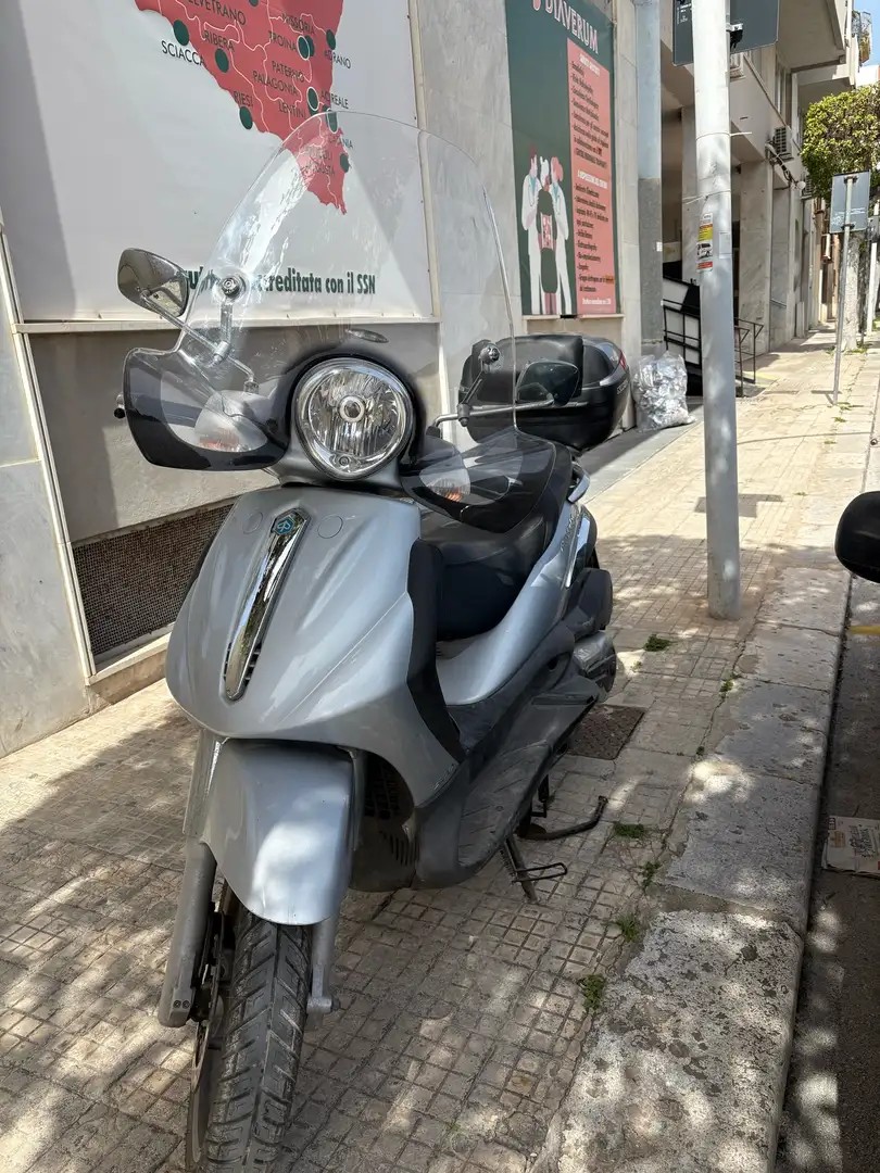 Piaggio Beverly 500 - 1