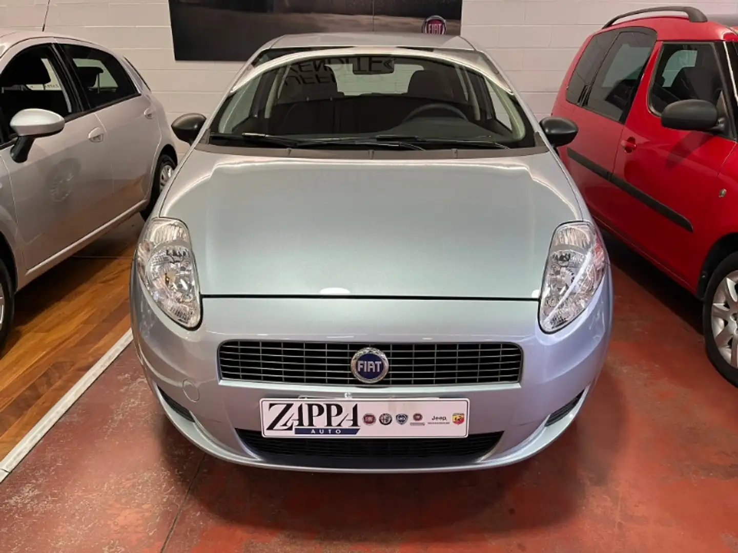 Fiat Grande Punto 1.2 5 porte Active Grigio - 2