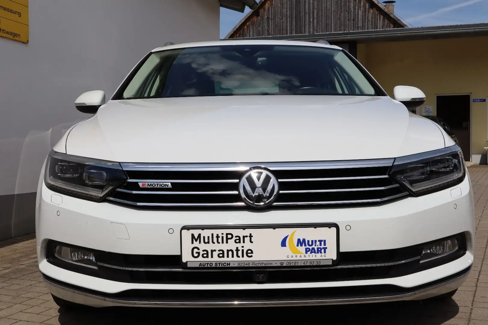 Volkswagen Passat Variant Highline R-Line  4Motion/LED/AHK Blanc - 2