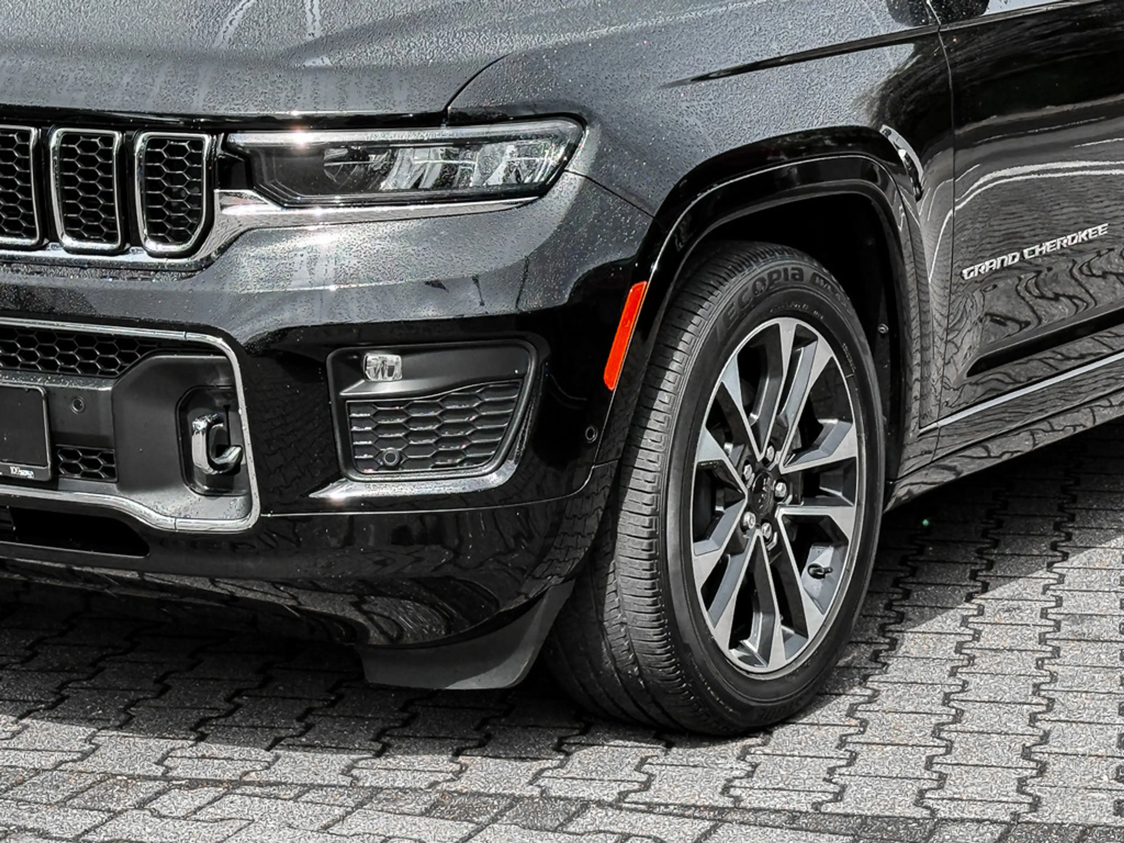 Jeep Grand Cherokee L Overland 5.7 4x4 Pano/Luftfederung/Kamera/LED/AHK — photo 6