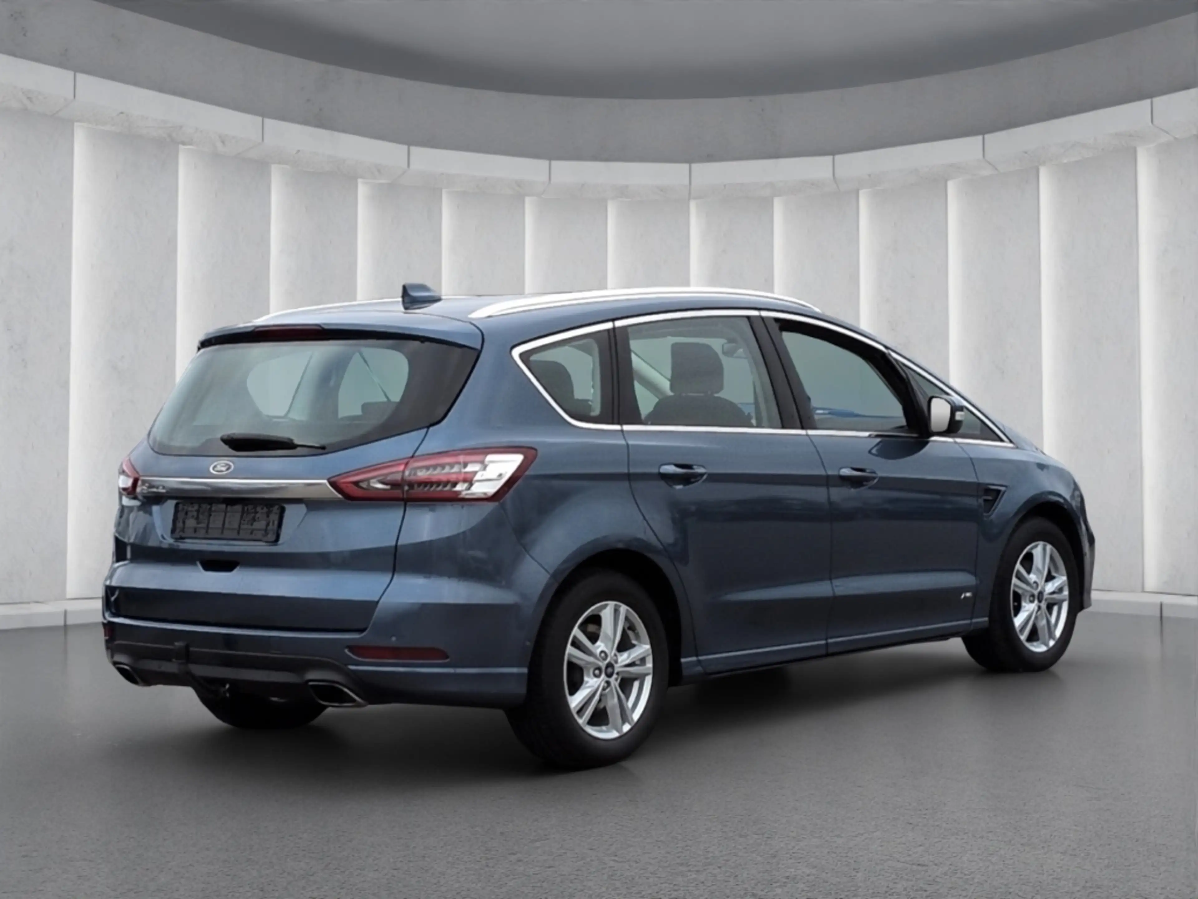 Ford S-Max Titanium AWD 2.0D*Autom AHK Navi R-Kam SHZ — photo 3