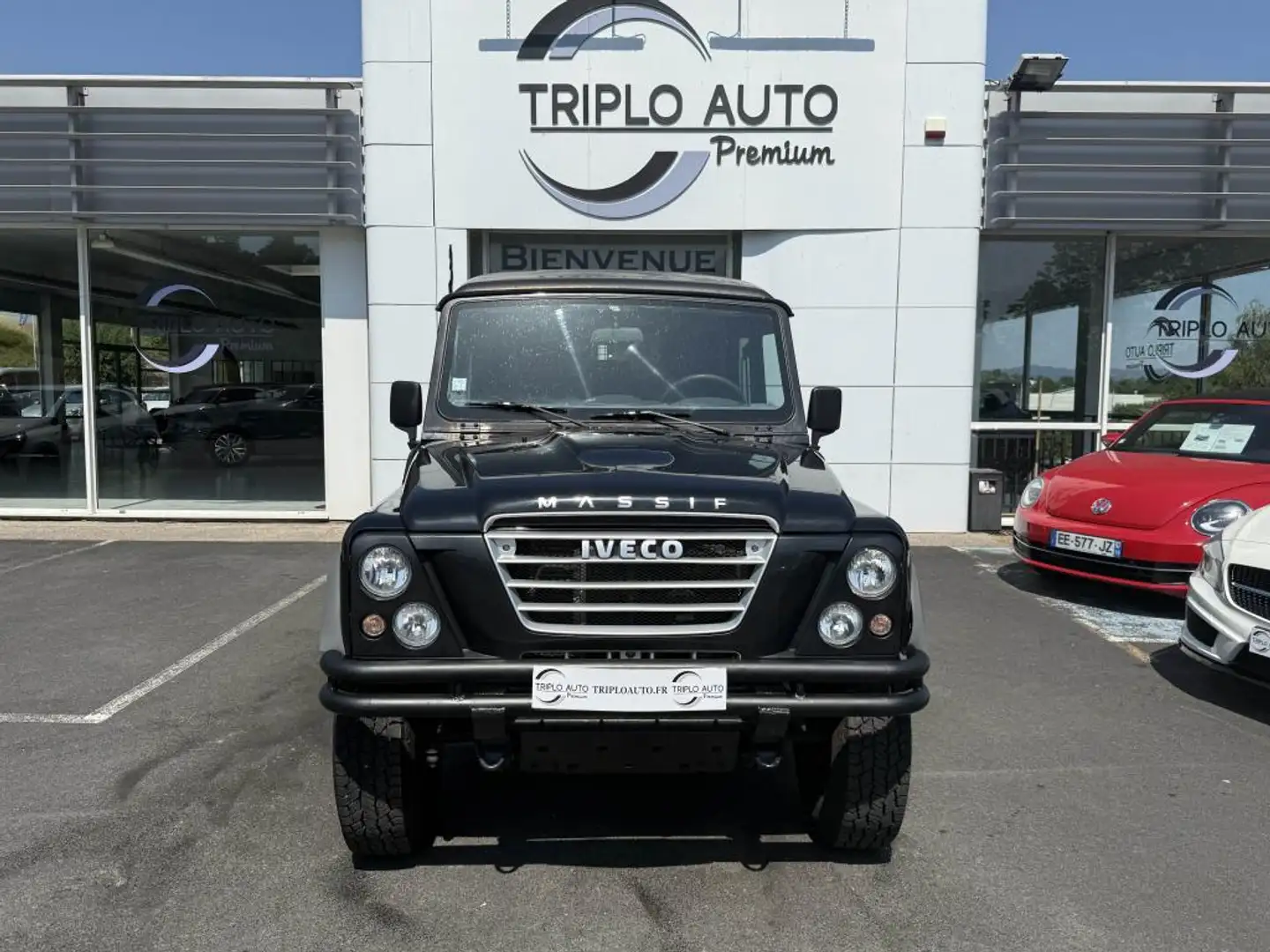 Iveco Massif 146CH 3.0 HPI EQUIVALENT LAND ROVER DEFENDER + SUIVI COMPLET AVEC FACTURES + ATTELAGE Schwarz - 2