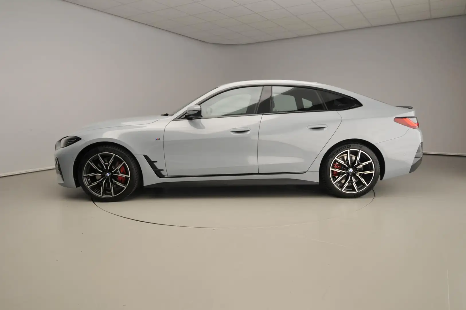 BMW 420 4 Serie Gran Coupe 420i | M-Sportpakket | LED | Le Grijs - 2