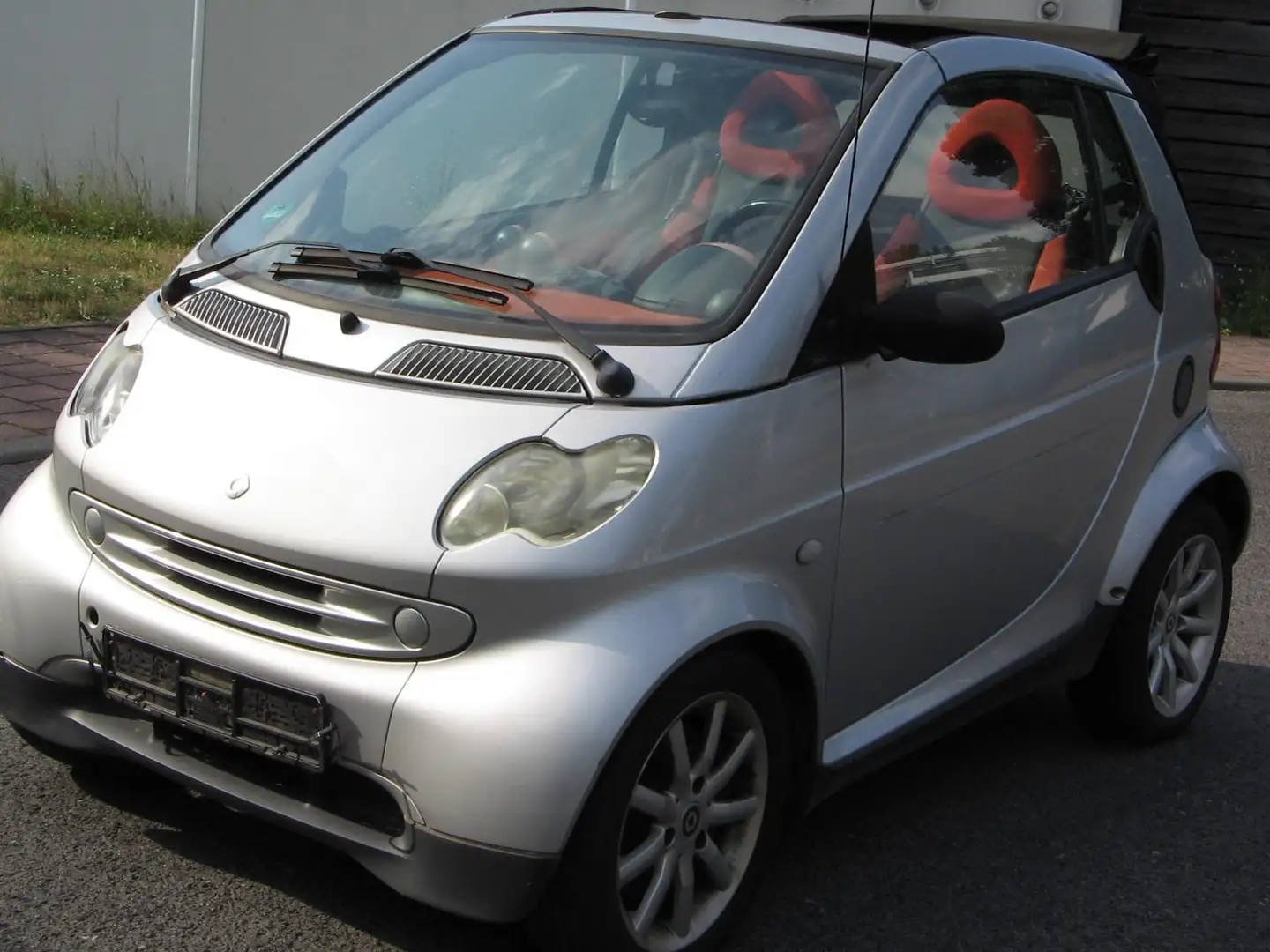 smart forTwo 0.8 CDI BASIS PASSION CABRIO/KLMA/ALU Серебристый - 2