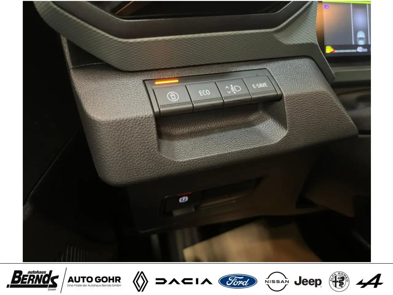 Dacia Duster Hybrid 140 Extreme CITY DAB+ HiFi CarPlay Kamera, миниатюра 23