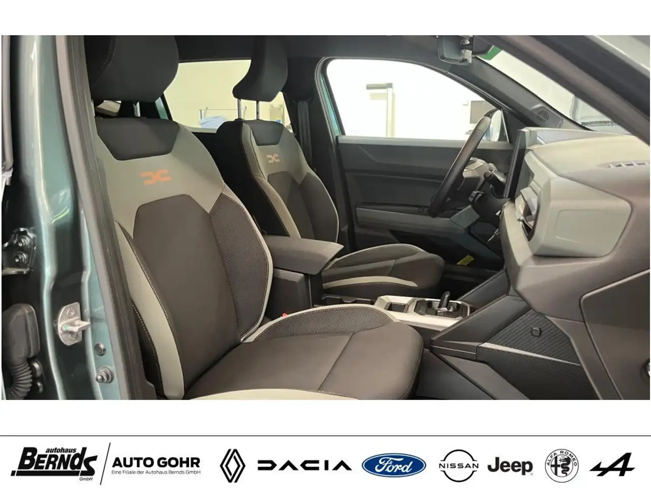 Dacia Duster Hybrid 140 Extreme CITY DAB+ HiFi CarPlay Kamera, миниатюра 3