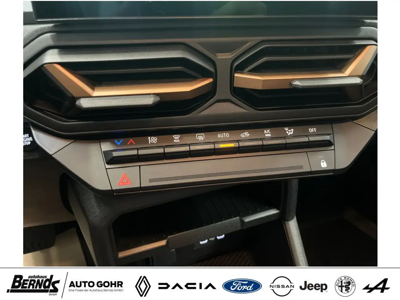 Dacia Duster Hybrid 140 Extreme CITY DAB+ HiFi CarPlay Kamera, миниатюра 18