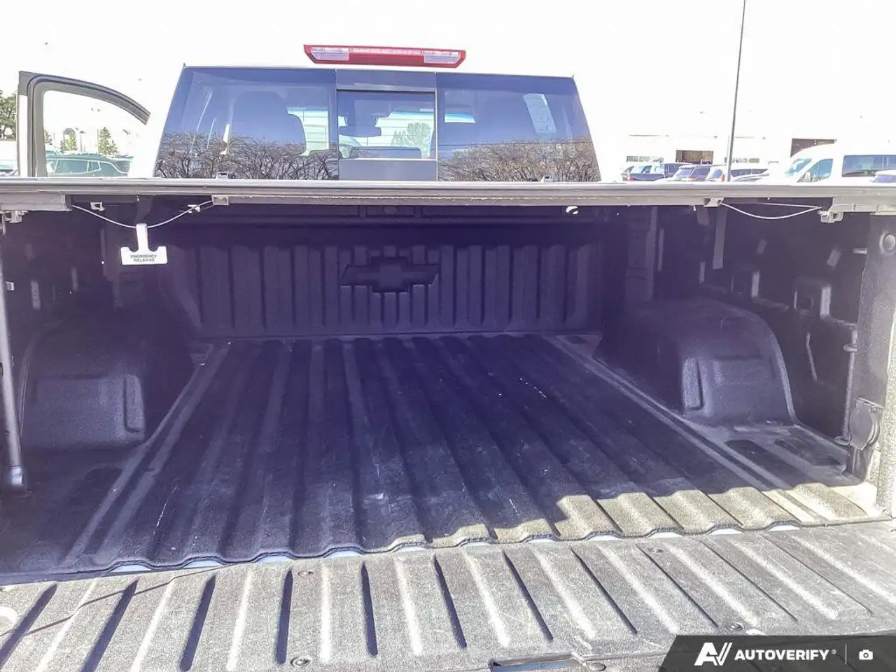 Chevrolet Silverado 1500 снимка Chevrolet Silverado 1500