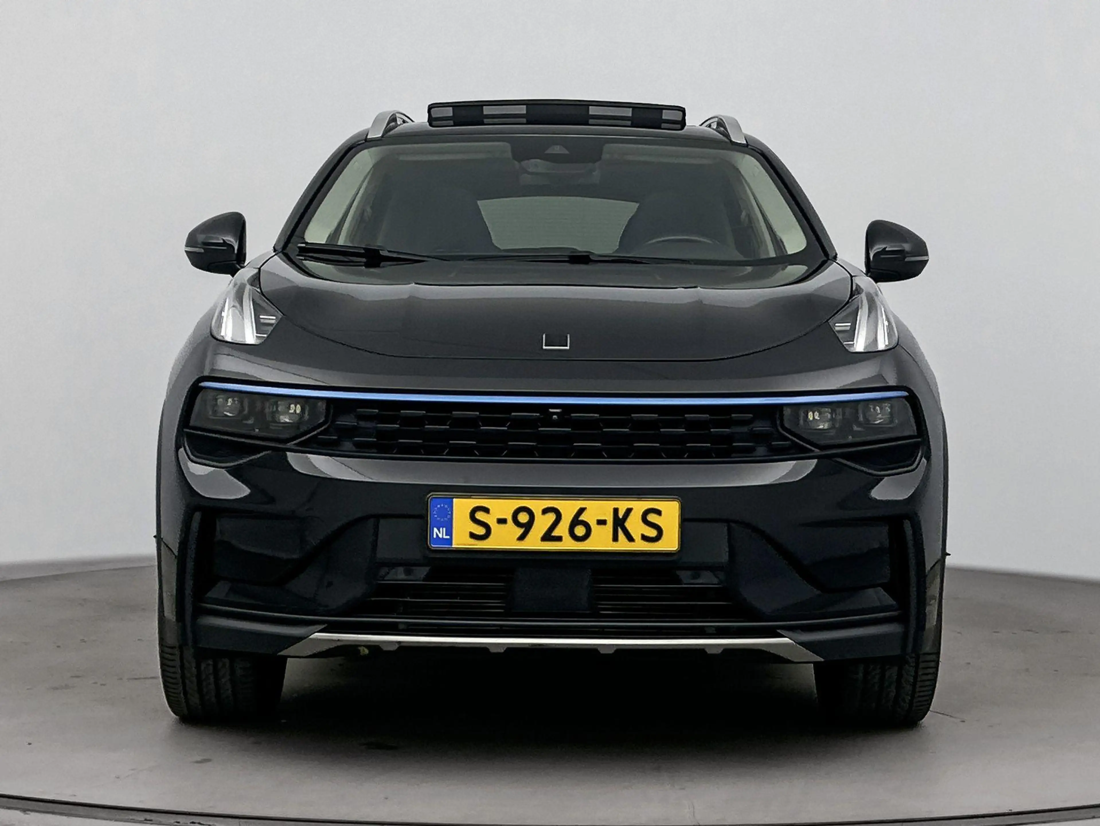 Lynk & Co 01 1.5 | PANORAMADAK | 360 CAMERA | APPLE CARPLAY - A — photo 5