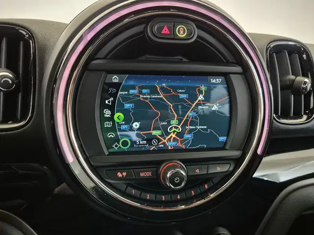 Mini Cooper Cooper view 13
