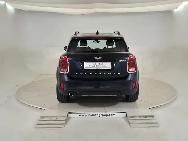 Mini Cooper Cooper view 4