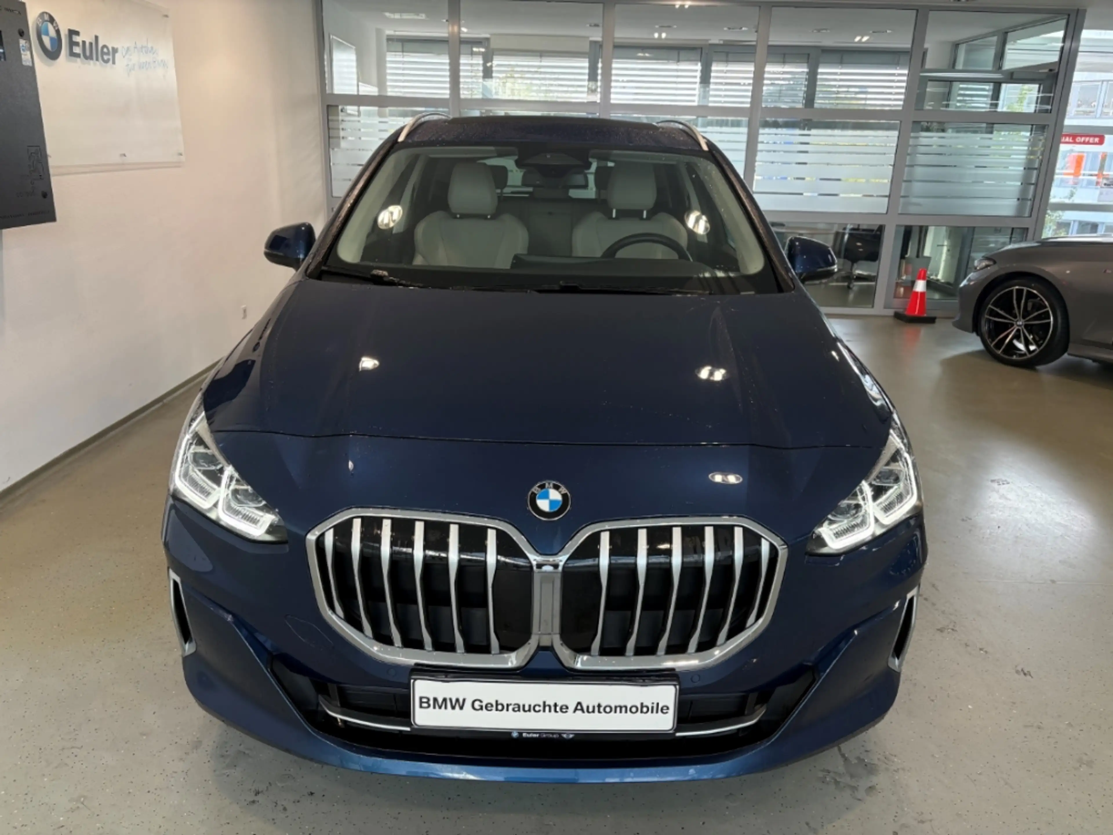 BMW 223 Active Tourer i El. Panodach Panorama Navi Digital — photo 2