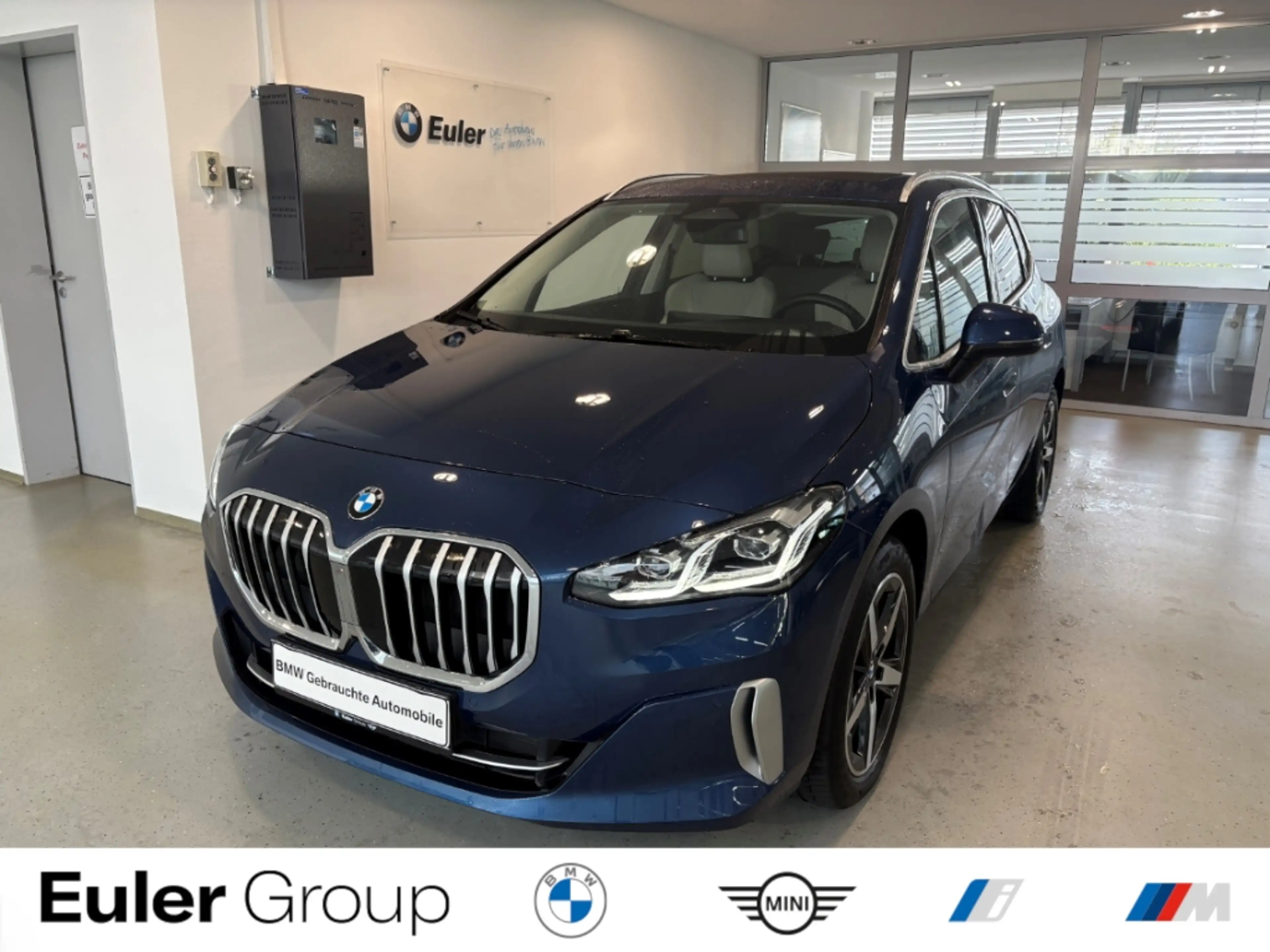 BMW 223 Active Tourer i El. Panodach Panorama Navi Digital