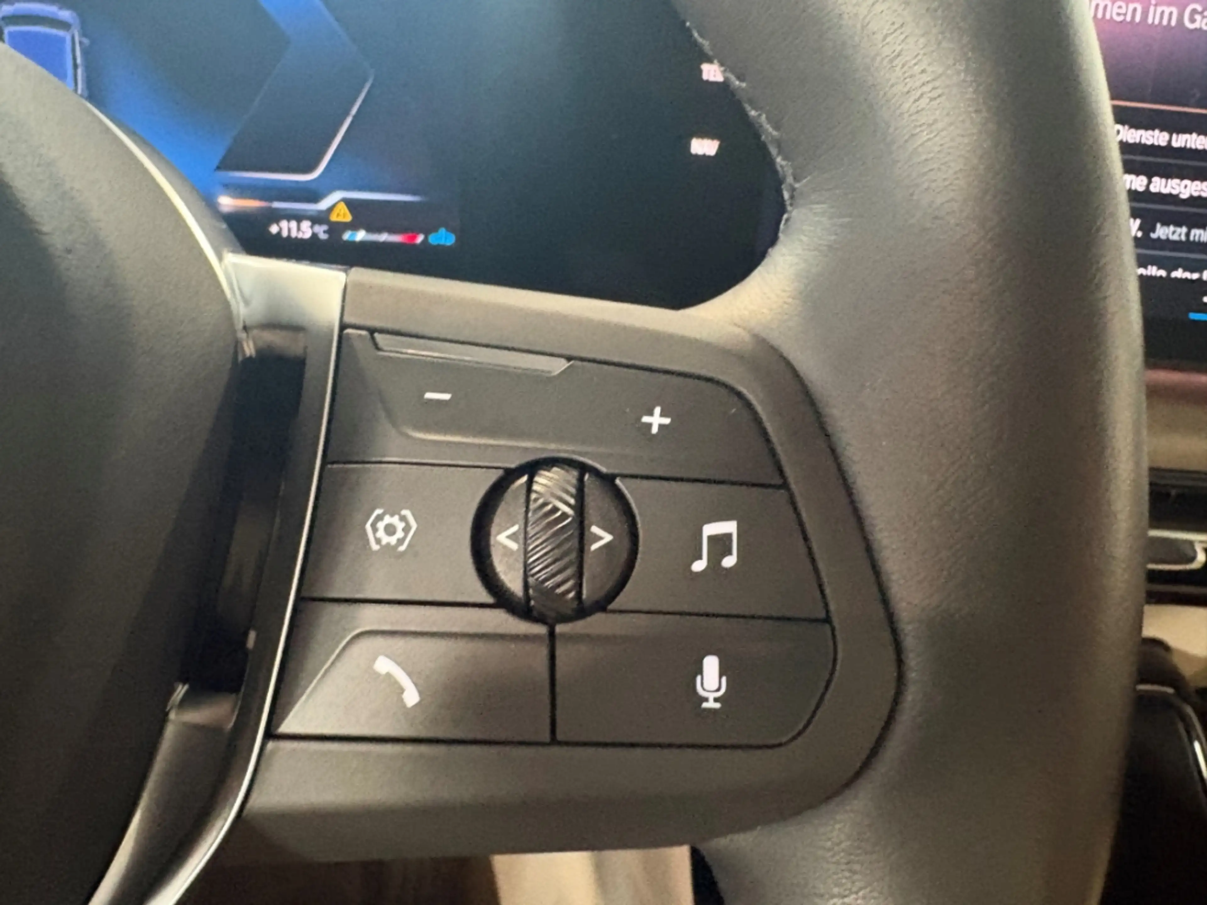 BMW 223 Active Tourer i El. Panodach Panorama Navi Digital — photo 12