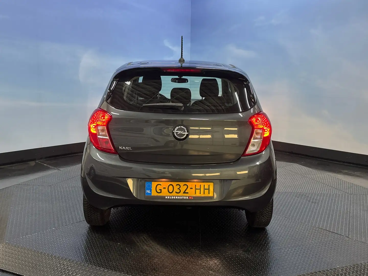 Opel Karl 1.0 ecoFLEX 120 Jaar Edition Grijs - 2
