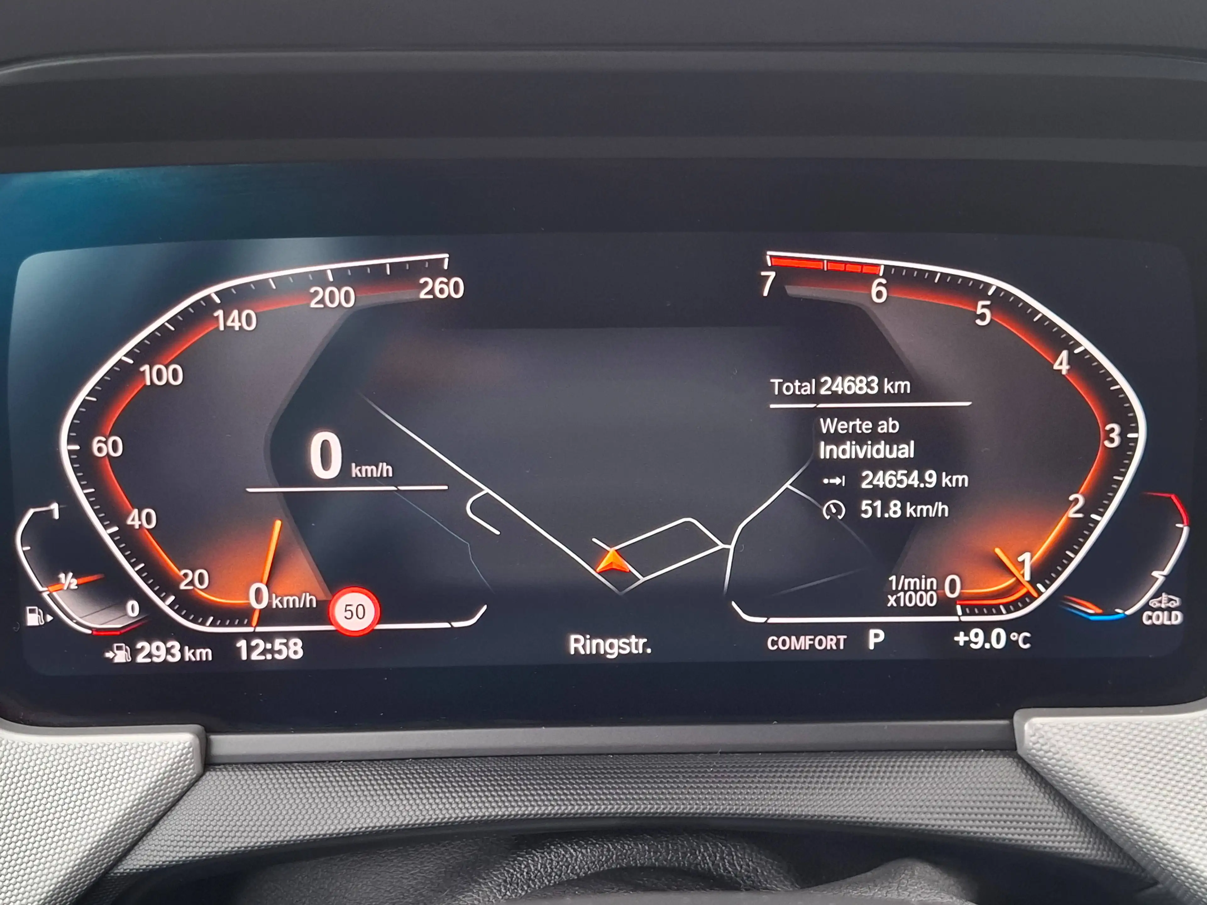 BMW 118 118 i Steptronic Advantage Navi LED SHZ PDC 2-Zonen-Klimaautomatik Geschwindigkeitsreglung — photo 14