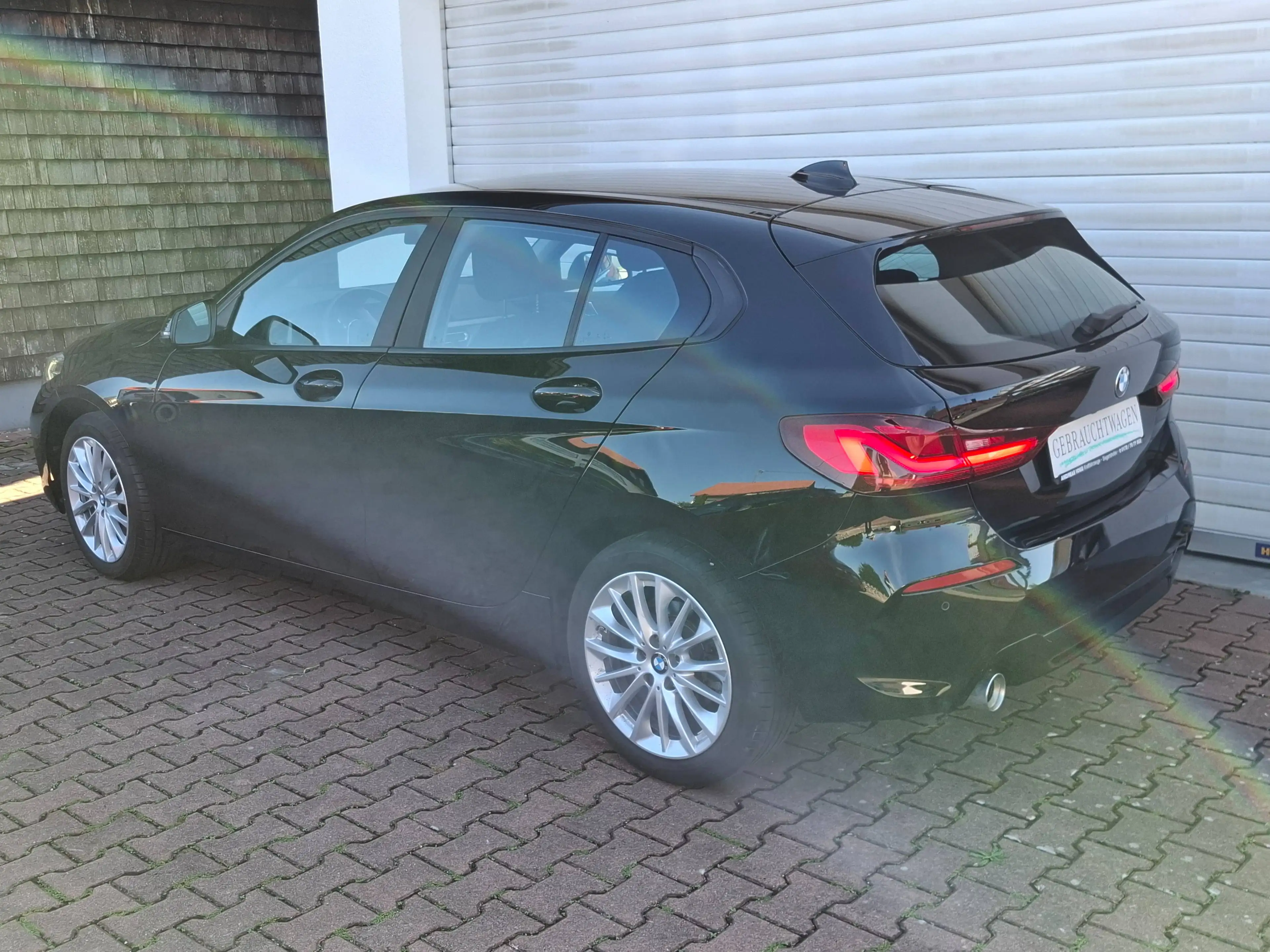 BMW 118 118 i Steptronic Advantage Navi LED SHZ PDC 2-Zonen-Klimaautomatik Geschwindigkeitsreglung — photo 4