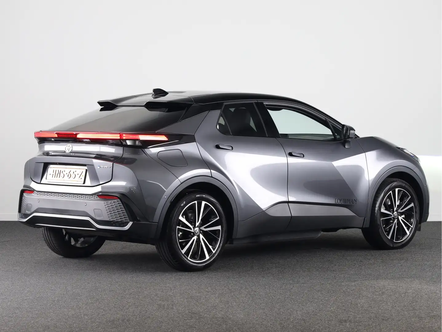 Toyota C-HR 2.0 Plug-in Hybrid 220 Executive *DEMO* | Executiv Grijs - 2
