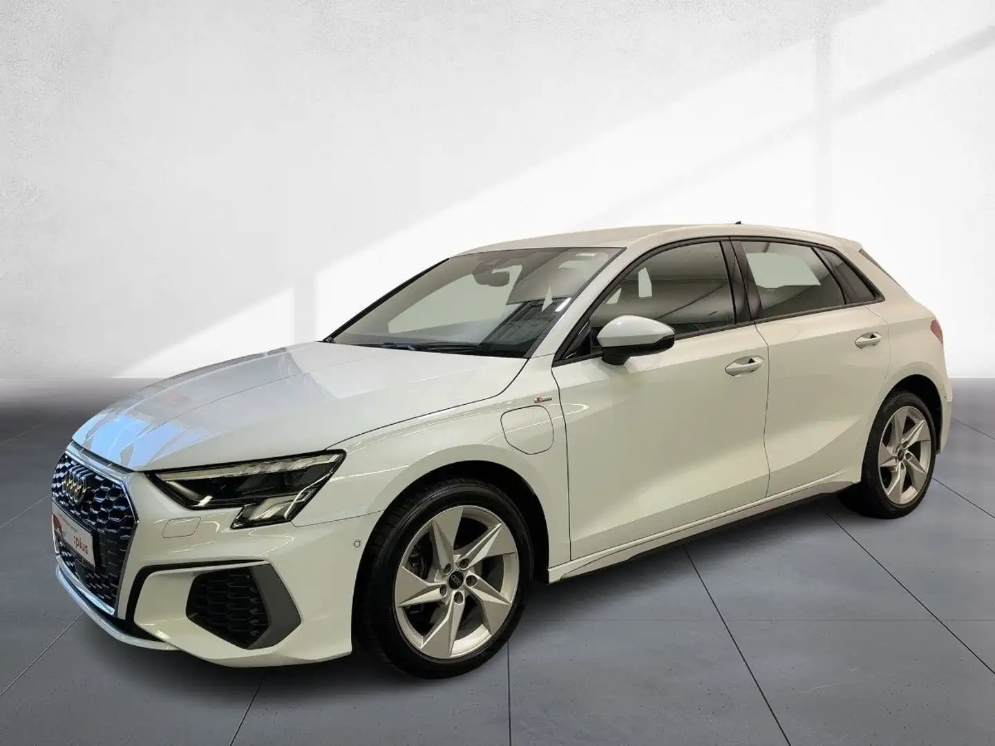 Audi A3 40 TFSI e S-Line LED Navi DAB PDC Weiß - 2