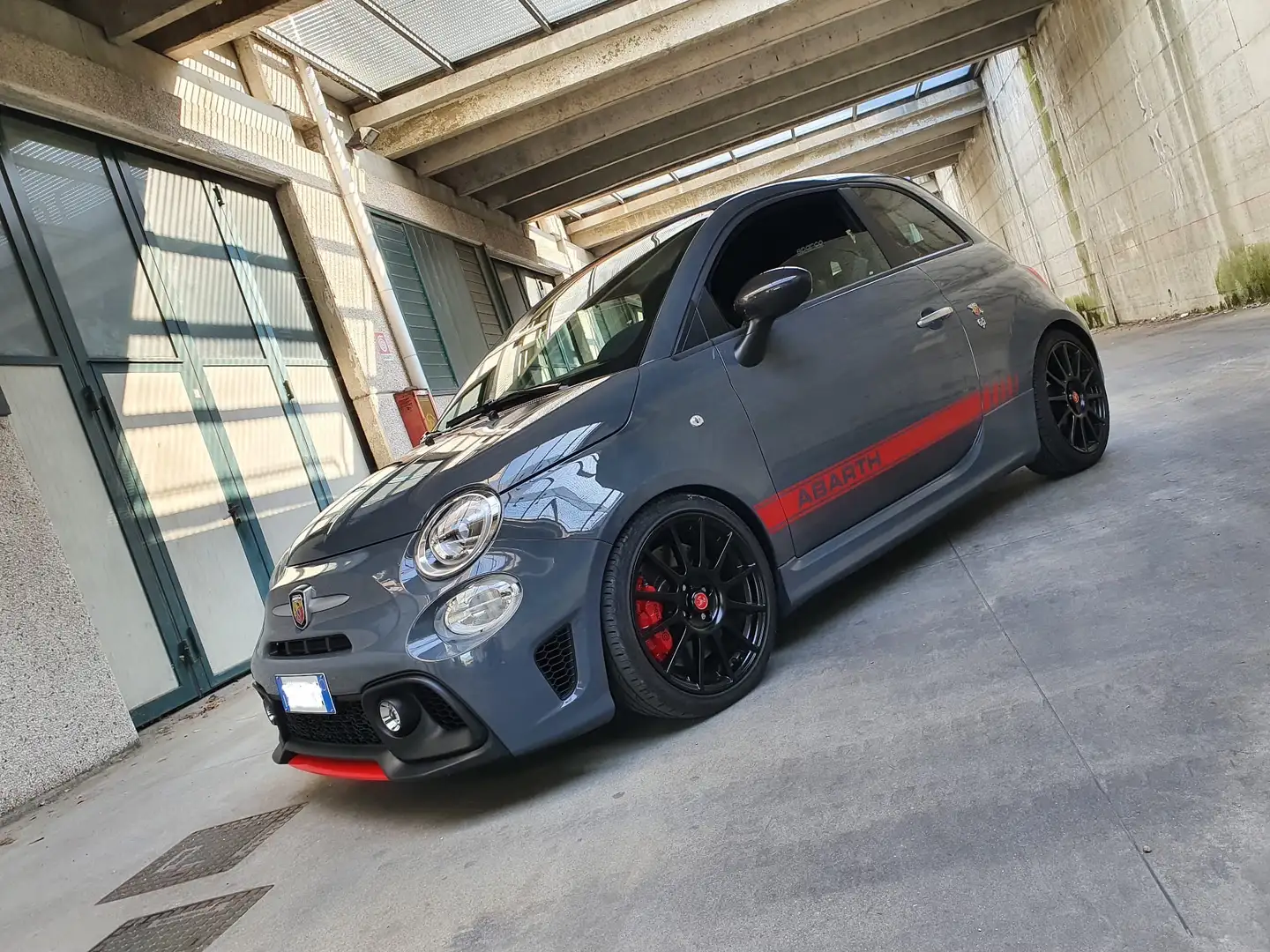 Abarth 695C 1.4 16v t. t-jet XSR Yamaha Limited Edition 165cv - 2