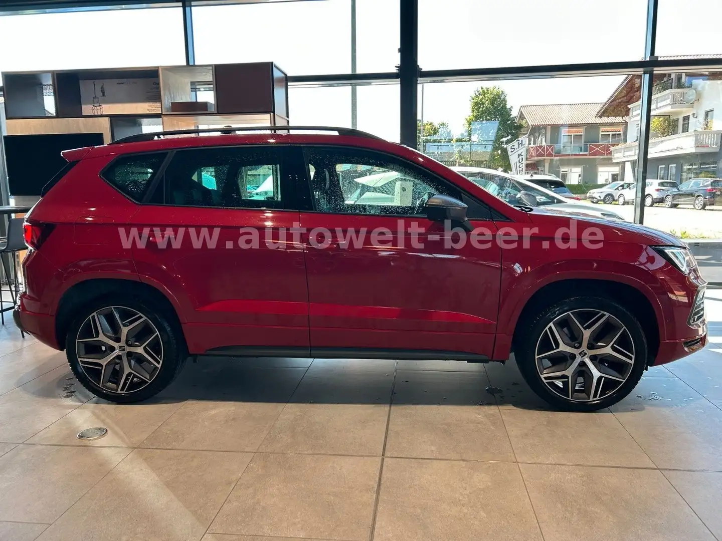SEAT Ateca FR 2.0 TSI 190PS DSG 4 Drive+Virtalcockpit Rot - 2