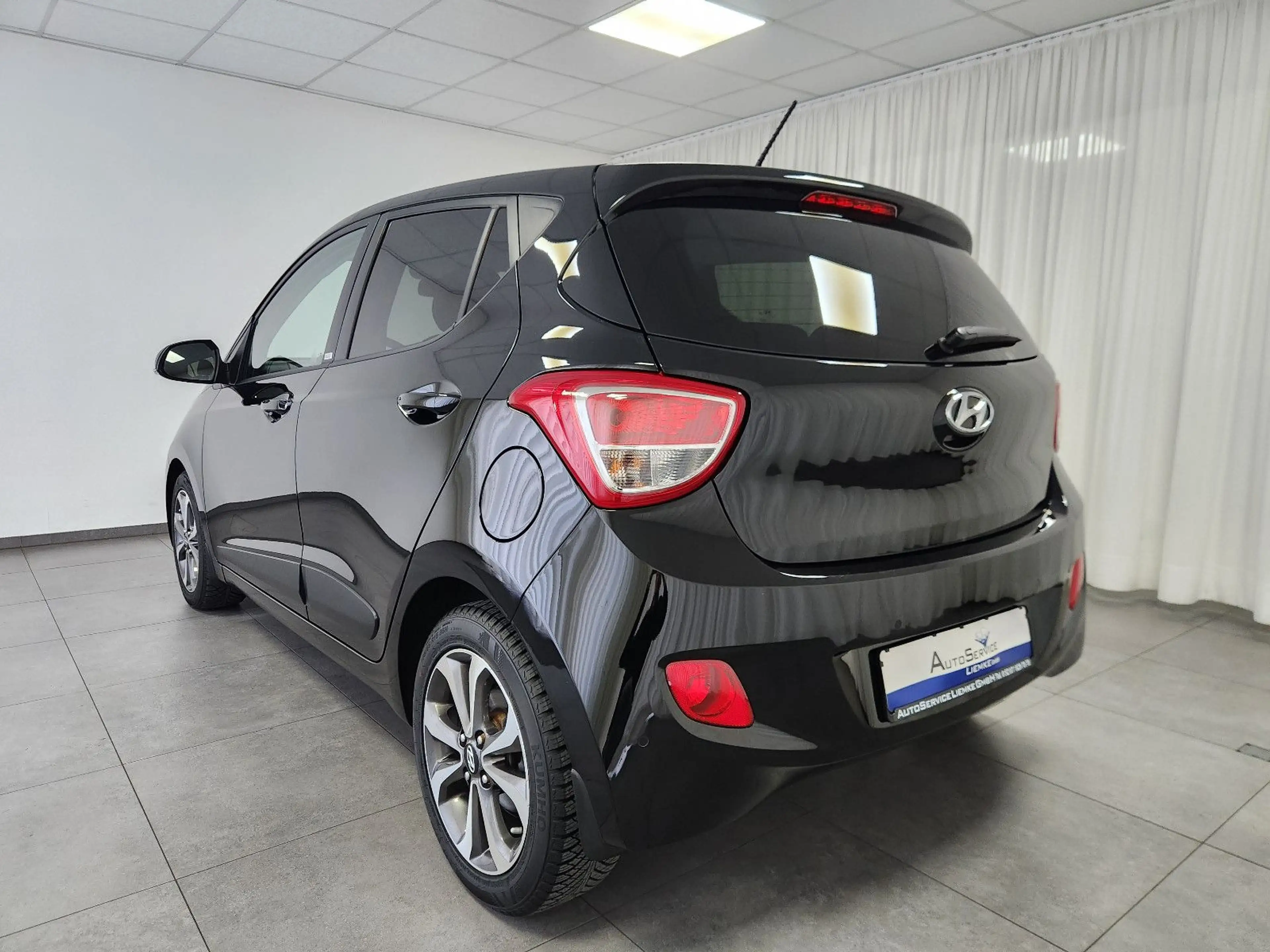 Hyundai i10 PASSION 87PS Sitzhzg. Tel. PDC beh.Lenk M&S — photo 7