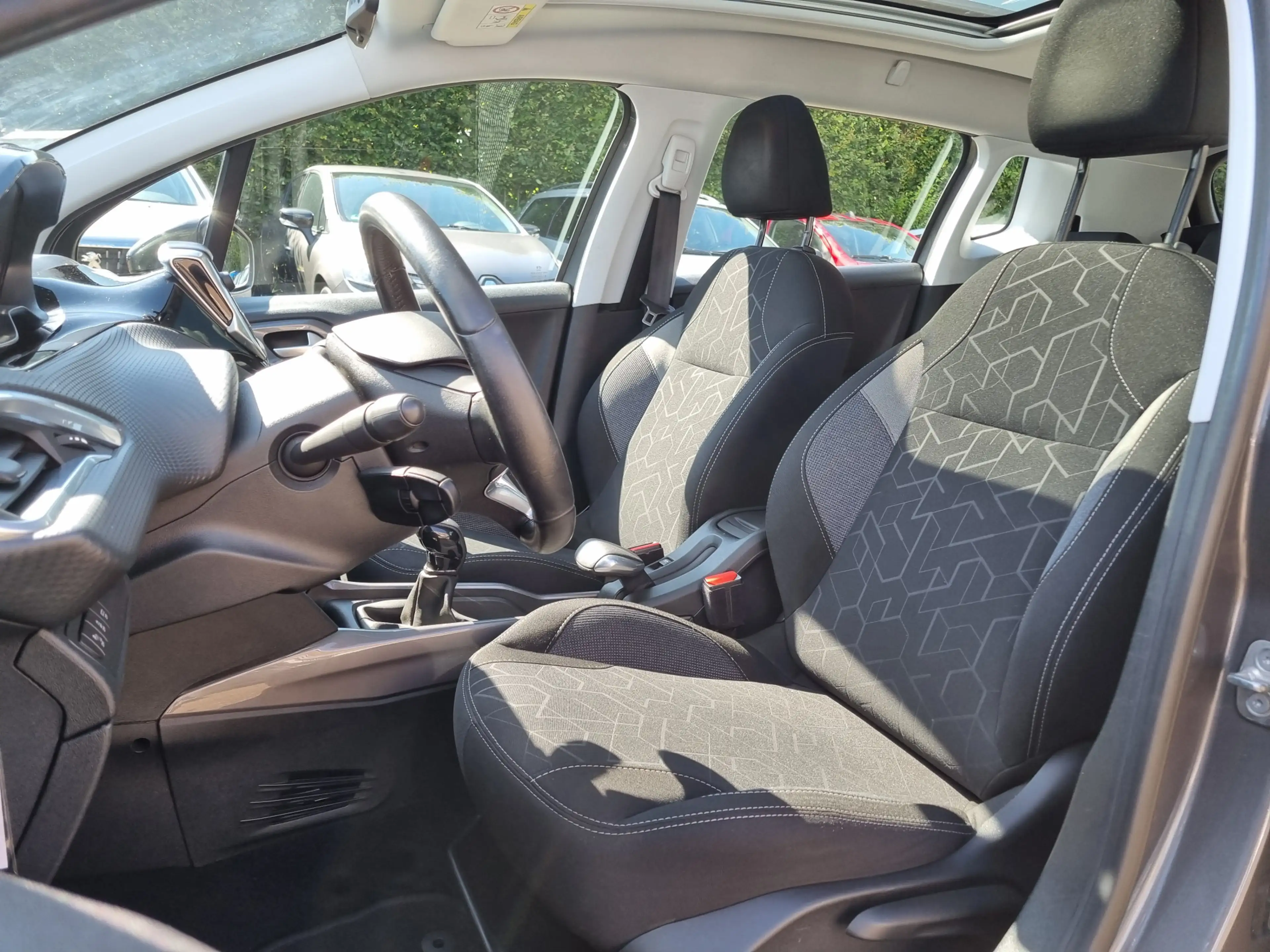 Peugeot 2008 1.2 PureTech Blue Lion ✅1e EIGENAAR ✅PANODAK — photo 26