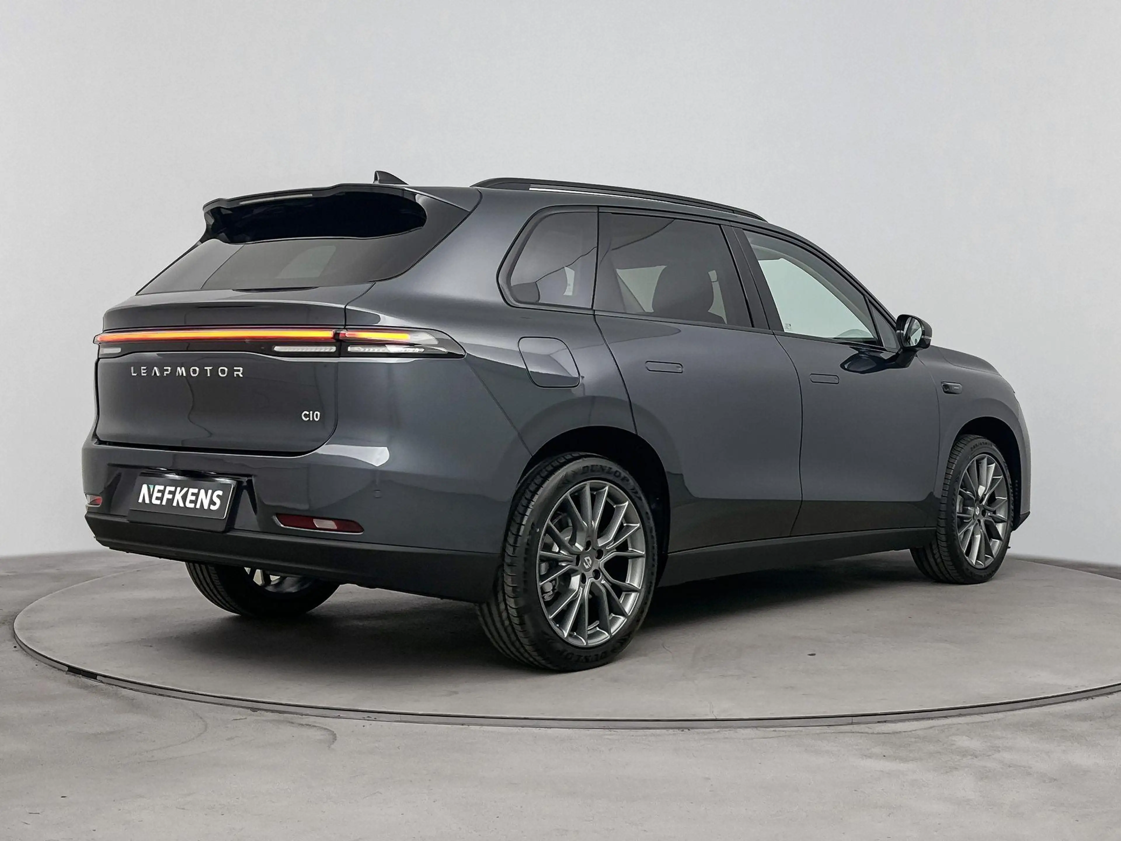 Leapmotor C10 Design Hybrid 28.4 kWh | Voorstoelen verwarmd | Pa — photo 10