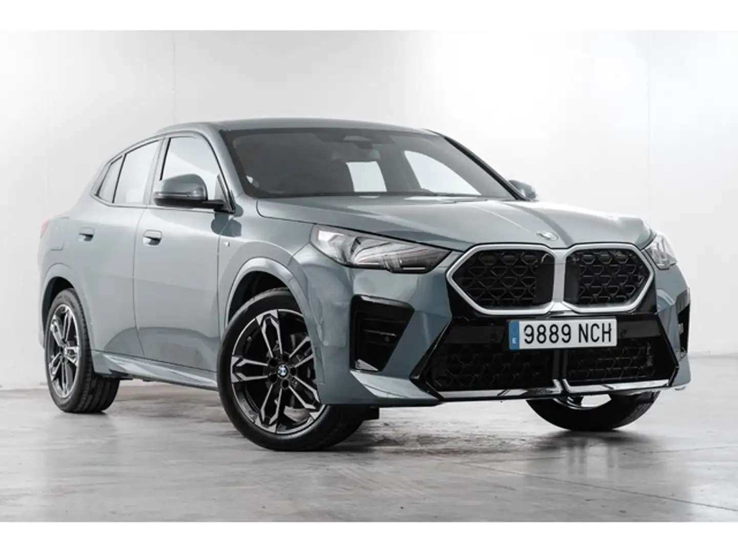 BMW X2 sDrive 18dA Verde - 1