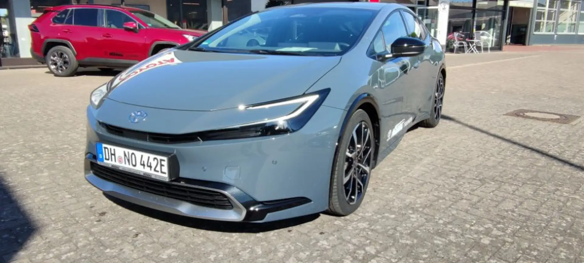 Toyota Prius Plug-in Hybrid Executive *sofort lieferbar* Grijs - 2