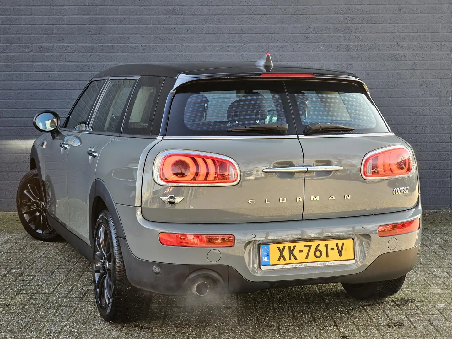 MINI Cooper Clubman Mini 1.5 Chili / AIRCO / LED / NAVI / PDC / Grau - 2