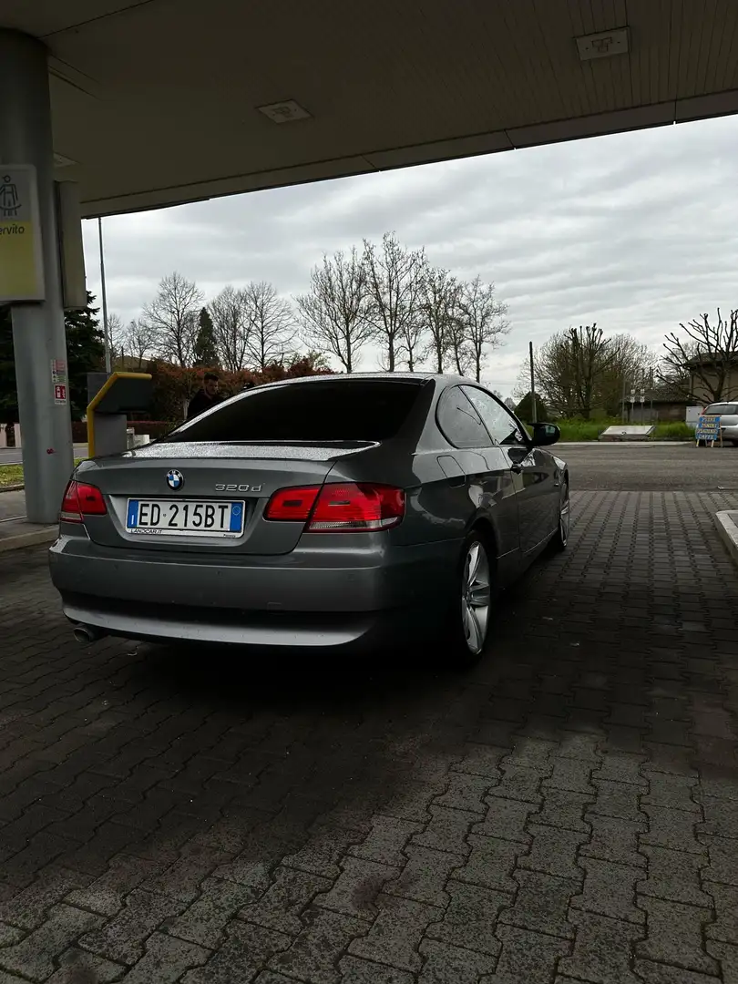 BMW 320 Bmw 320d Coupe e92 - 2