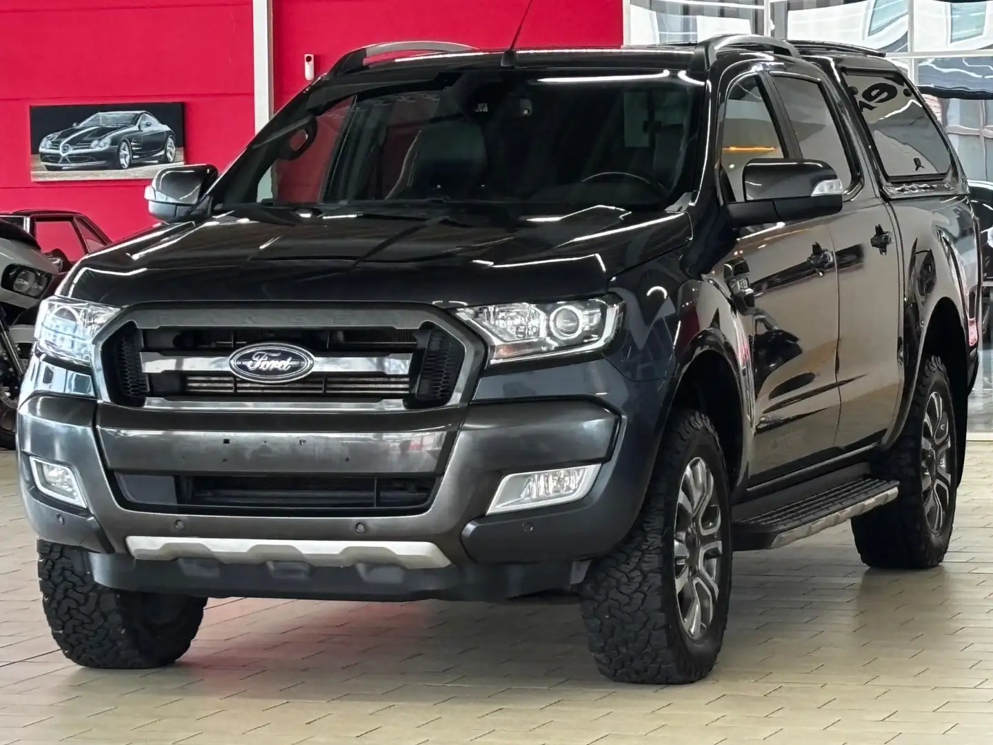 Ford Ranger RANGER 3.2 TDCi 4x4 DOKA WiLDTRAK *HARDTOP* Gris - 1