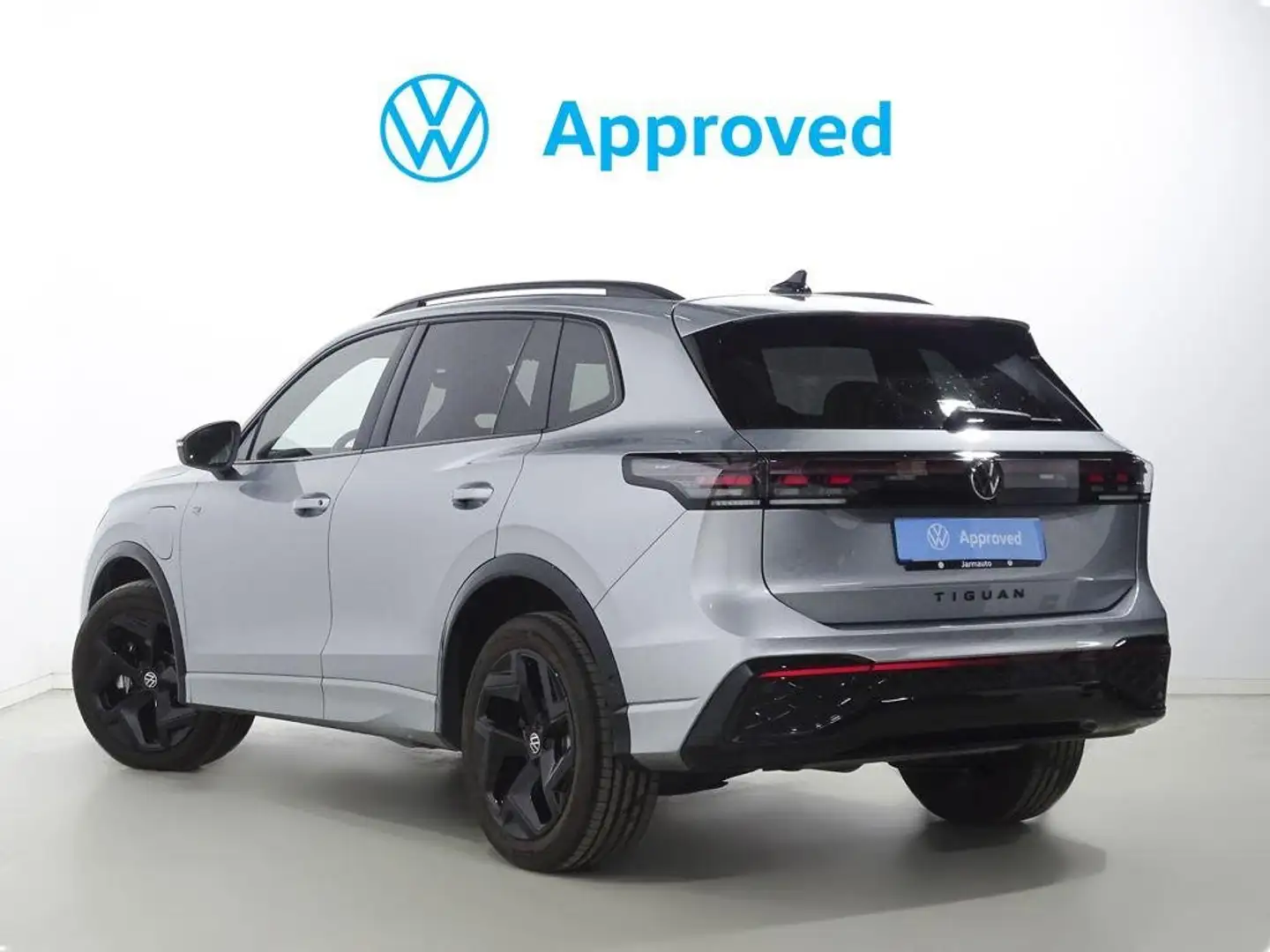 Volkswagen Tiguan 1.5 TSI eHybrid R-Line DSG 150kW Gris - 2