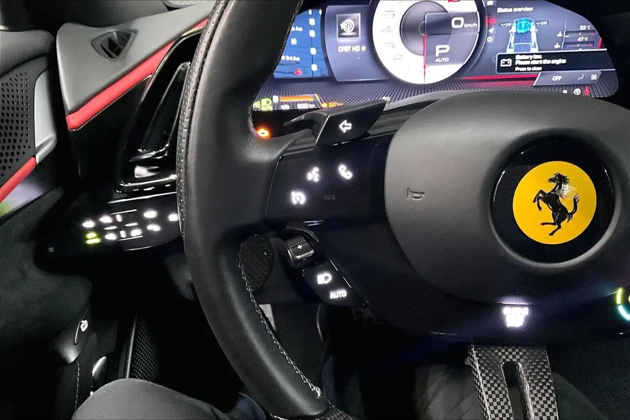 Ferrari Roma снимка Ferrari Roma