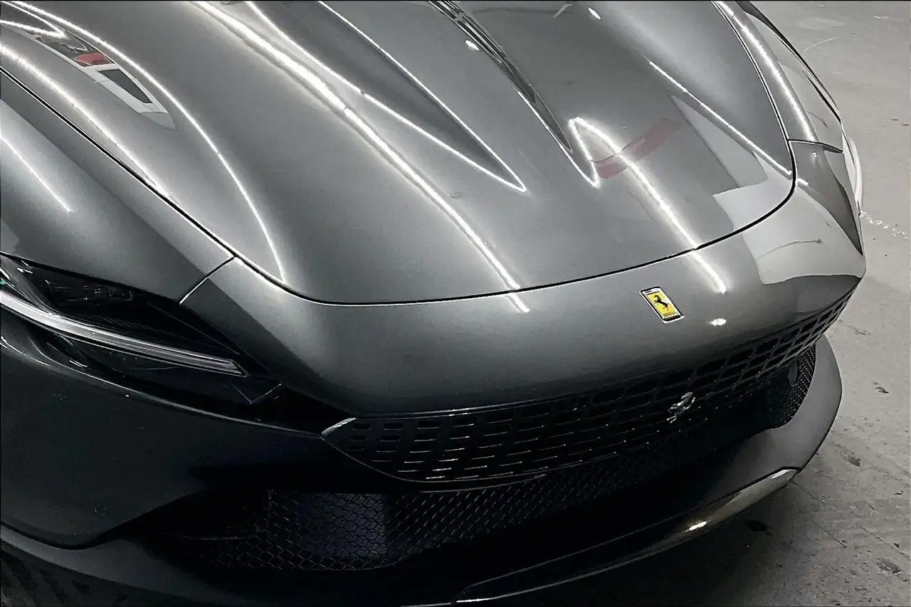 Ferrari Roma снимка Ferrari Roma