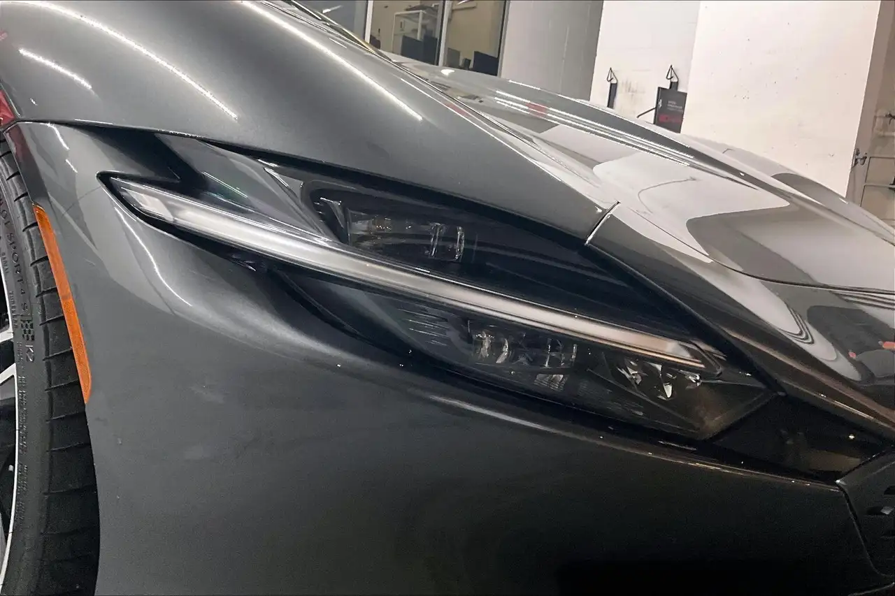Ferrari Roma снимка Ferrari Roma