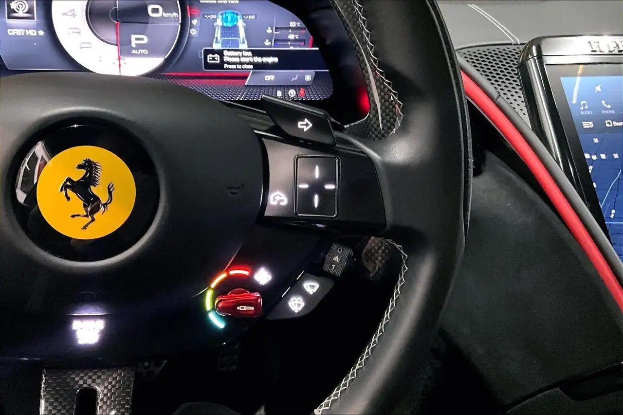 Ferrari Roma снимка Ferrari Roma