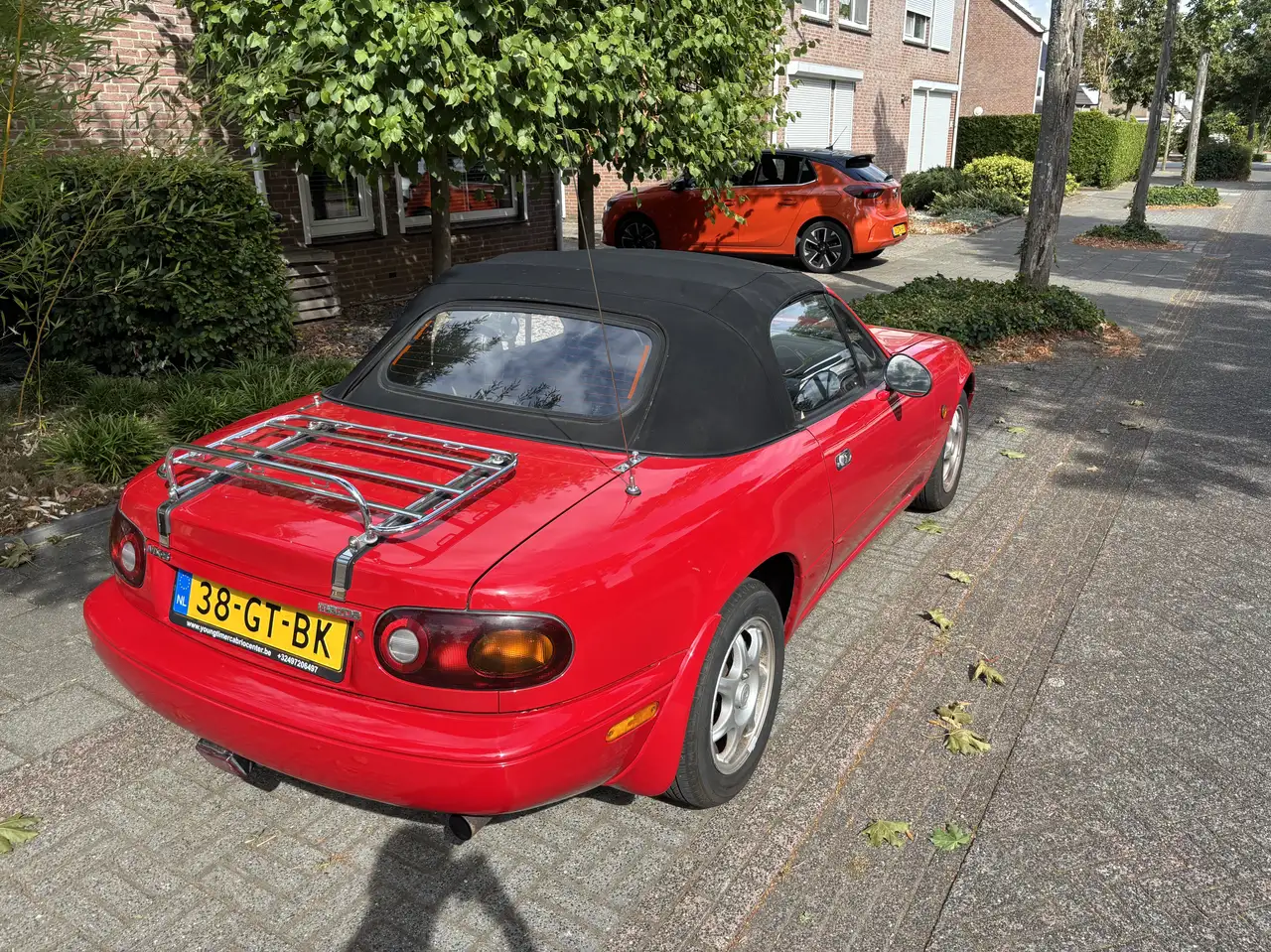 Mazda MX-5 1.6 Liter 90 Pk, foto 4