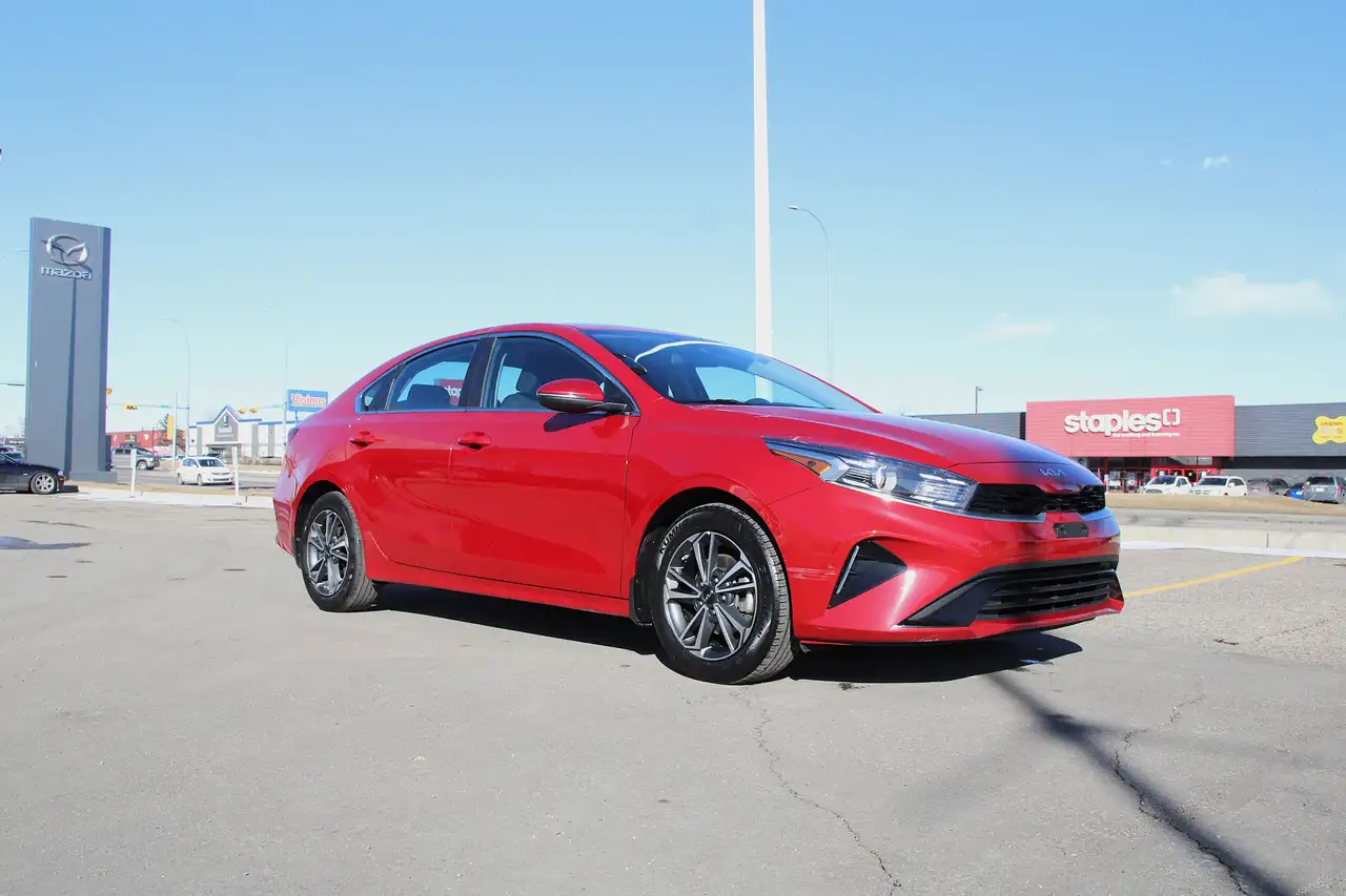 Kia Forte снимка Kia Forte