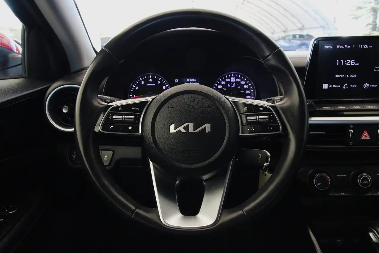Kia Forte снимка Kia Forte